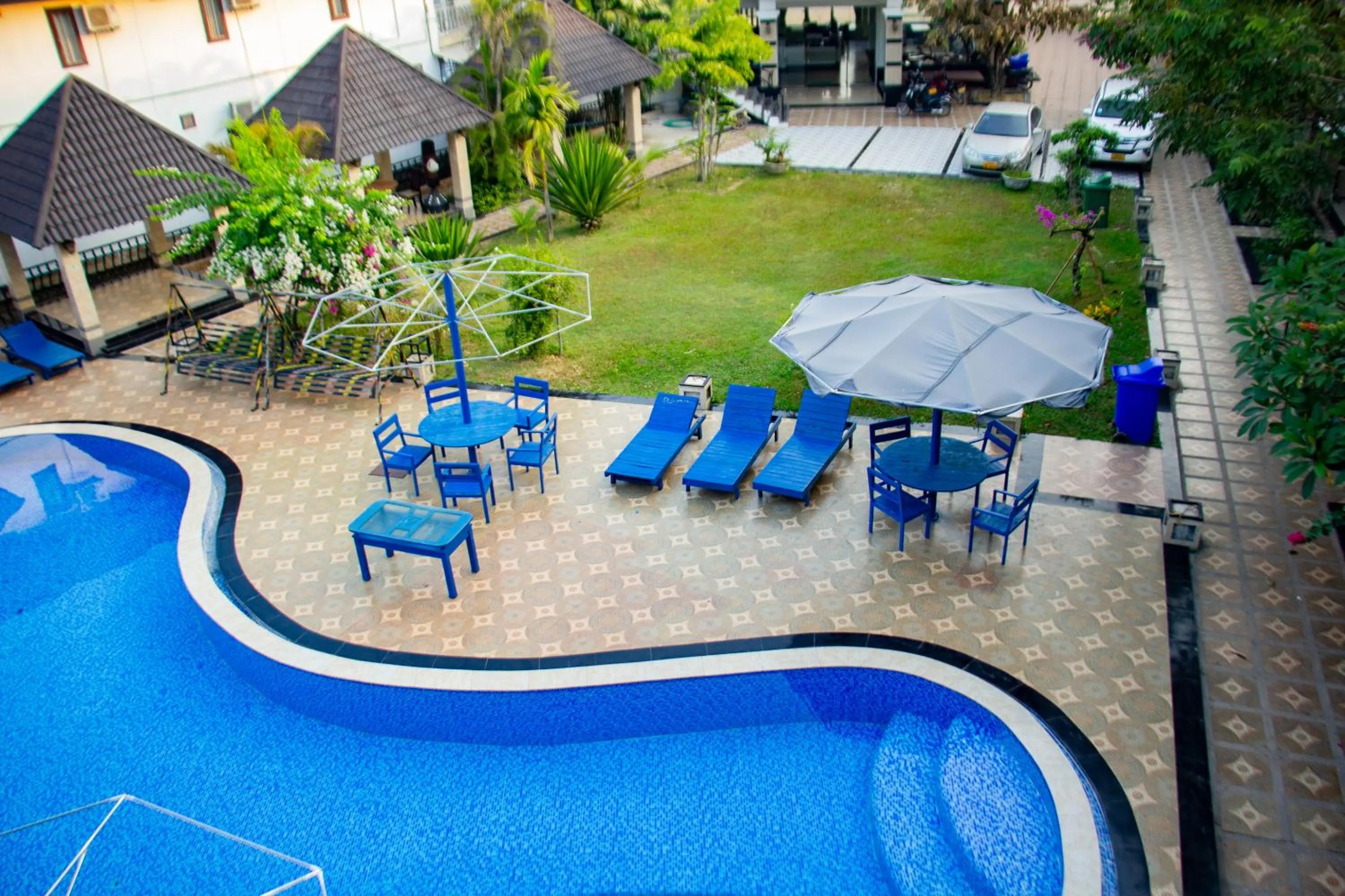 Day in Vang Vieng Diamond Resort