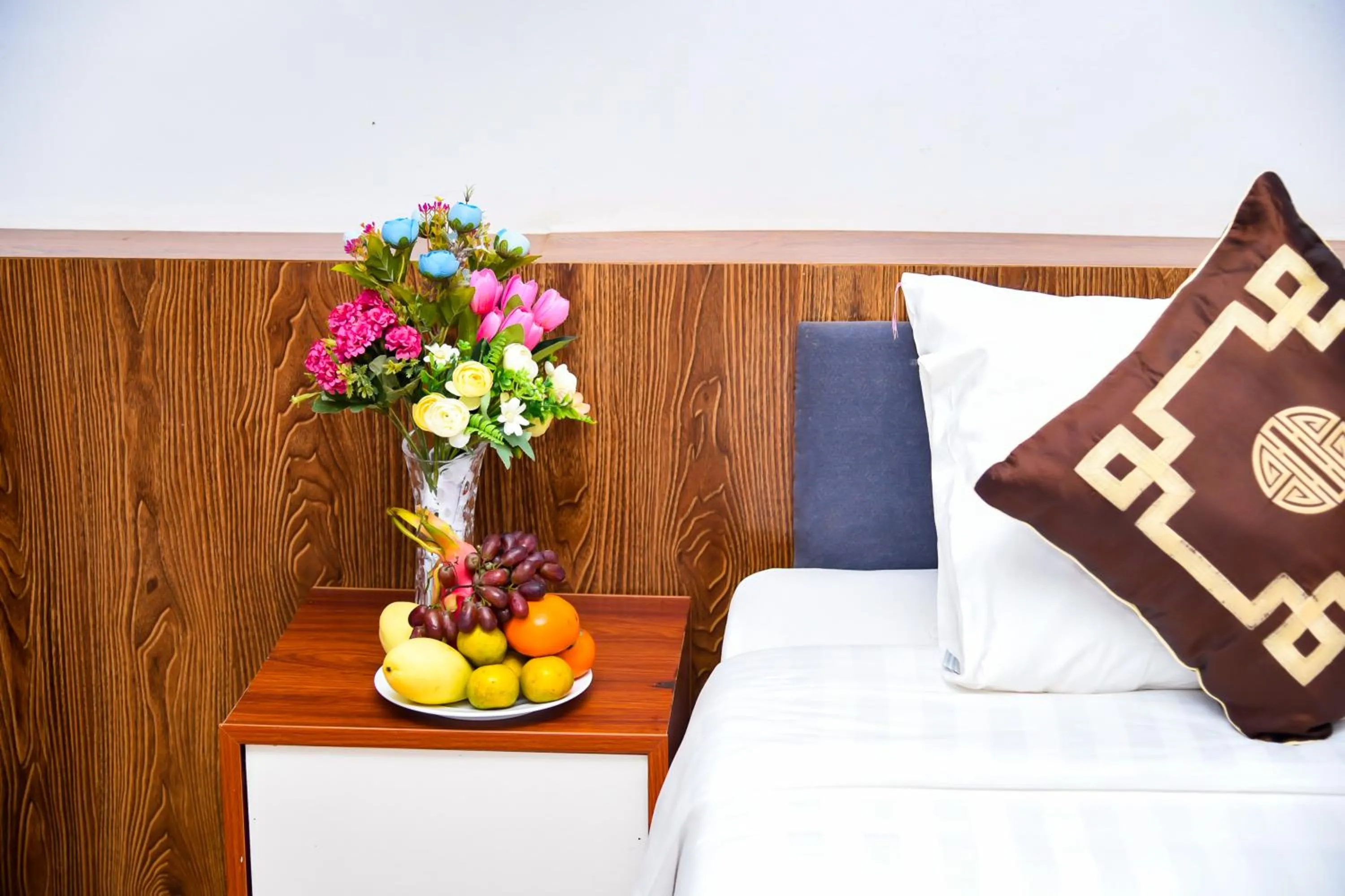 Bed in Vang Vieng Diamond Resort