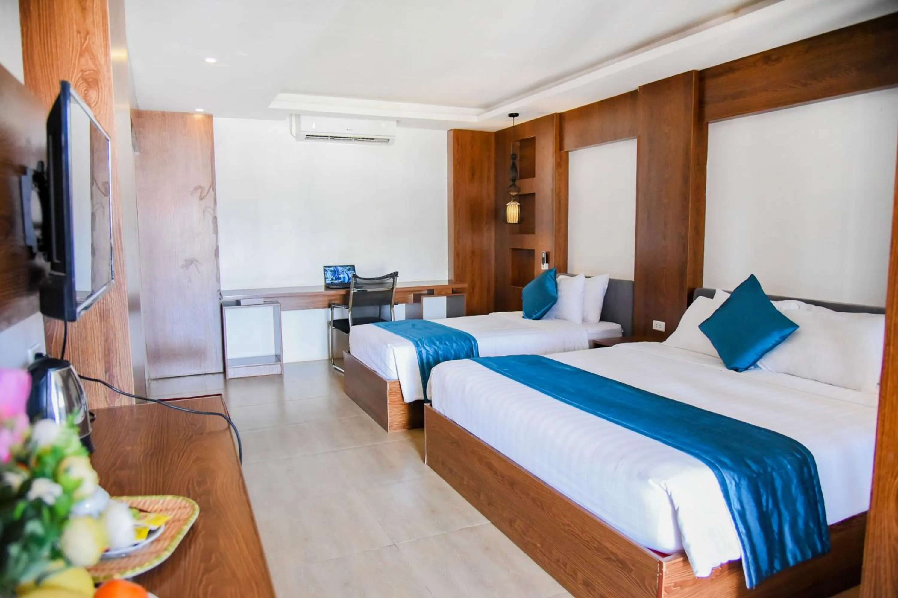 Bed in Vang Vieng Diamond Resort