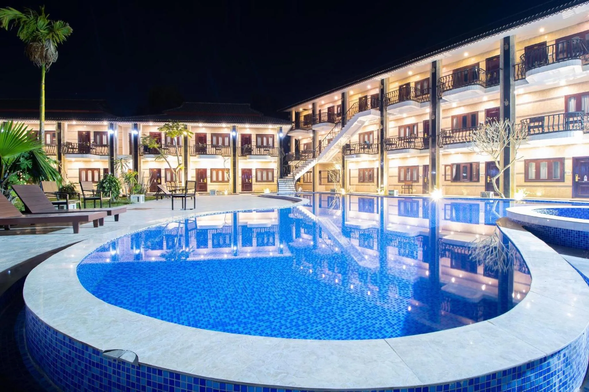 Property building in Vang Vieng Diamond Resort