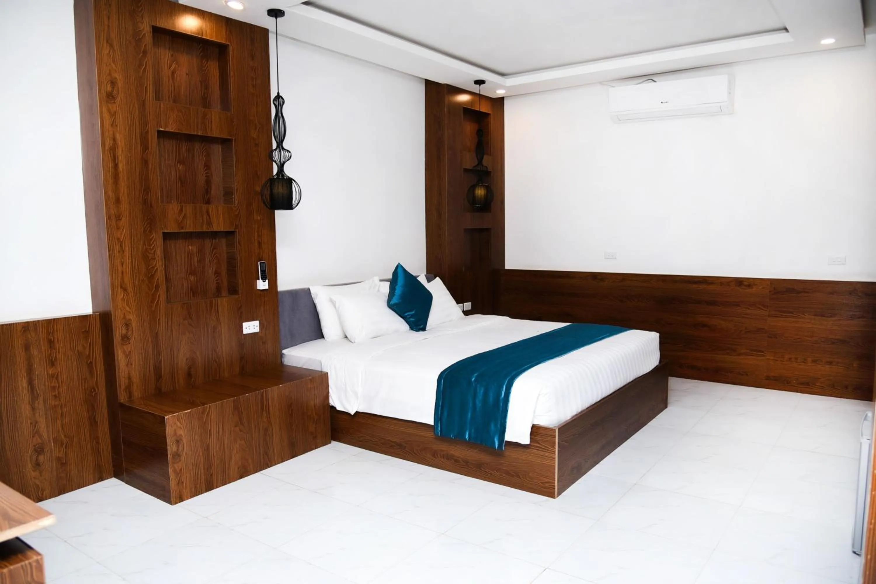 Bed in Vang Vieng Diamond Resort