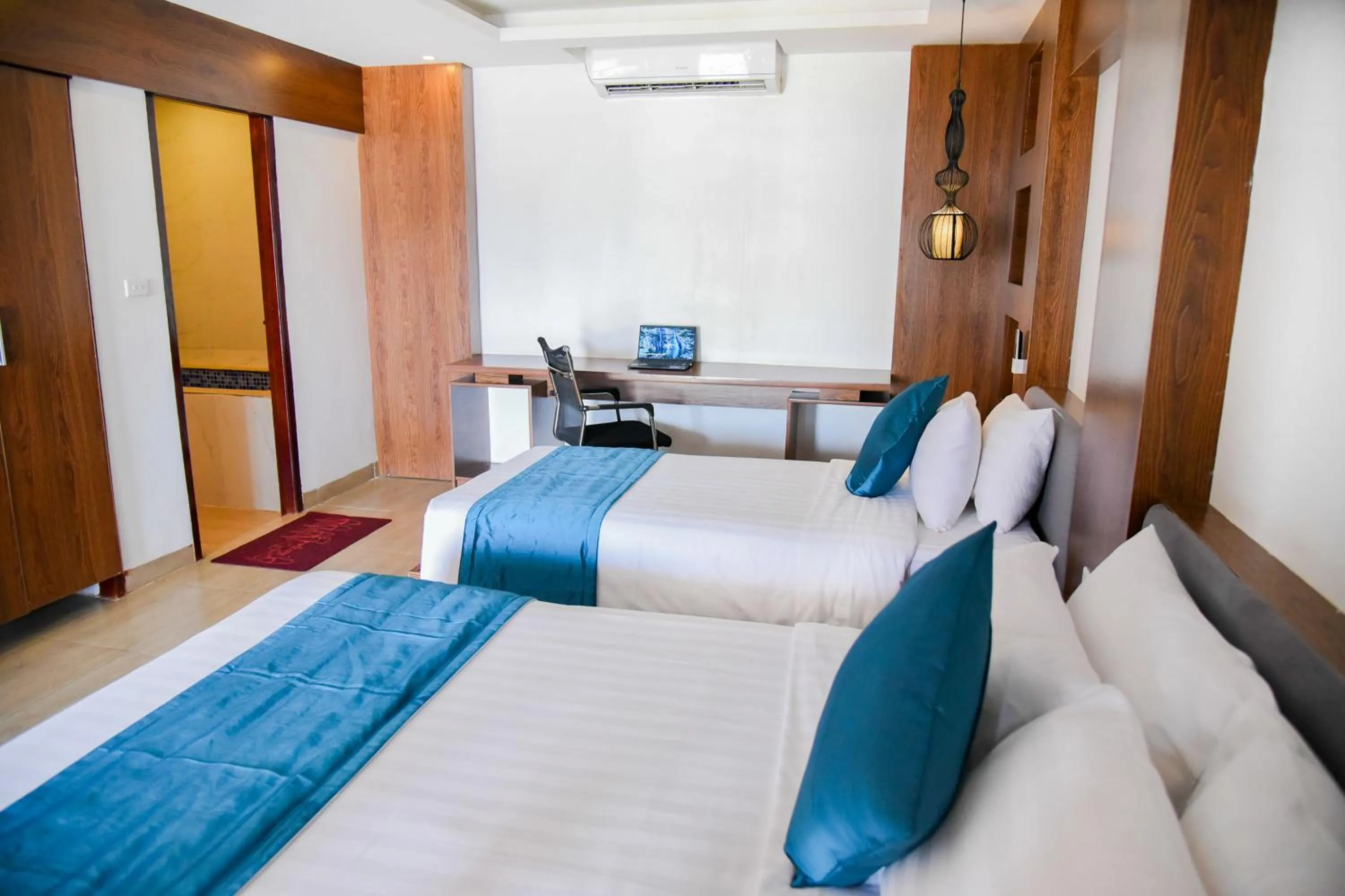 Bed in Vang Vieng Diamond Resort