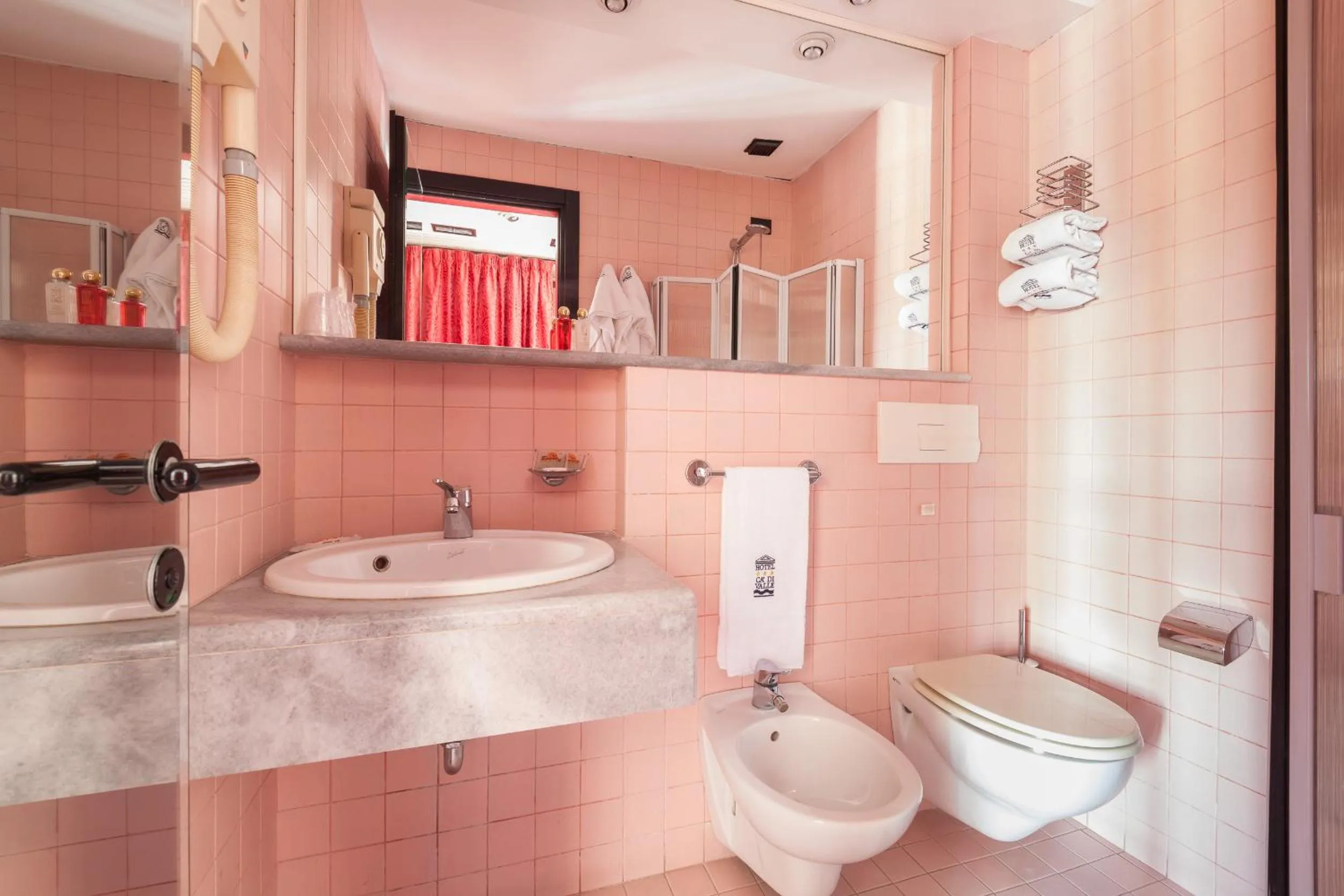 Toilet in Hotel Ca' Di Valle