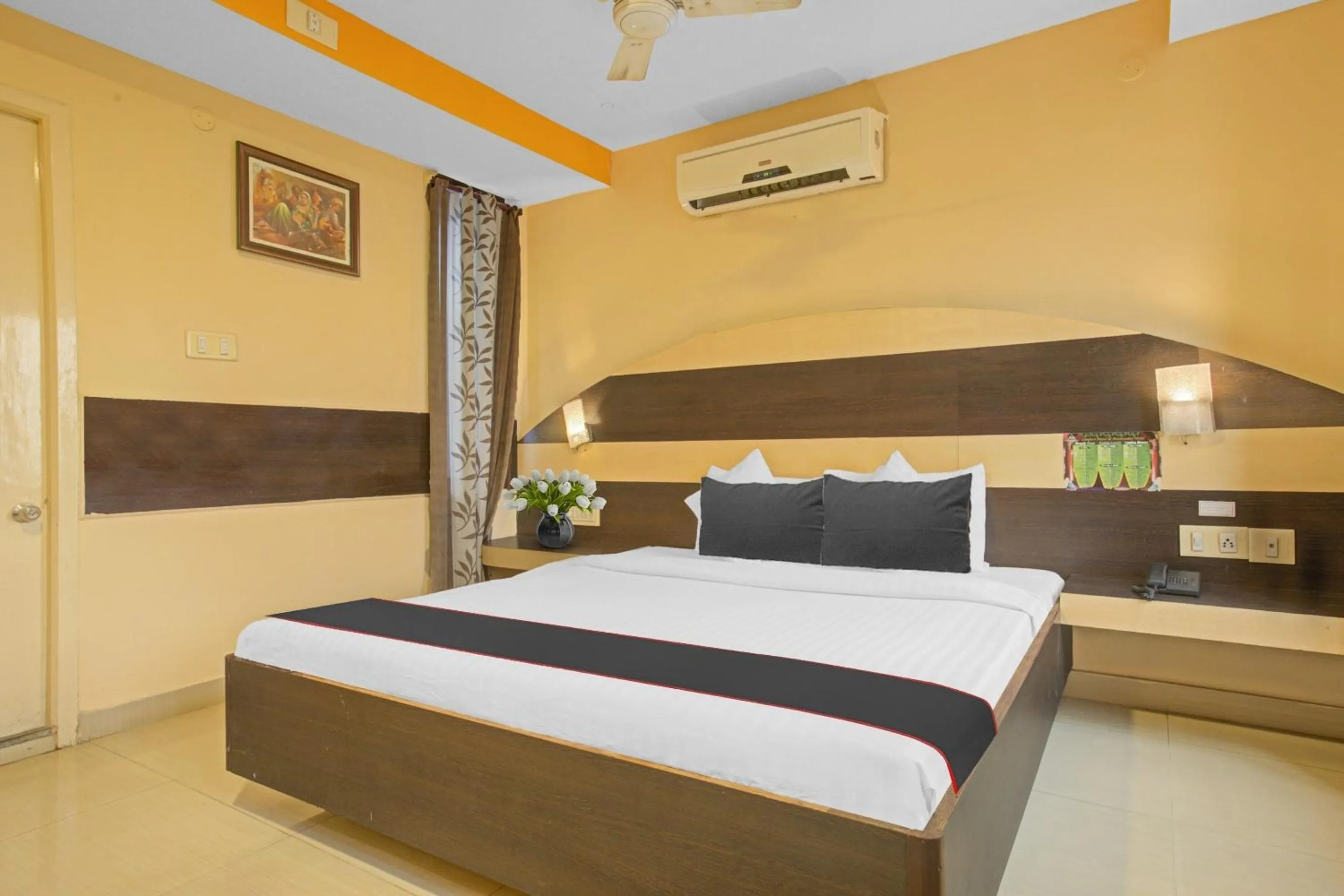 Bedroom in Collection O Mgr Inn