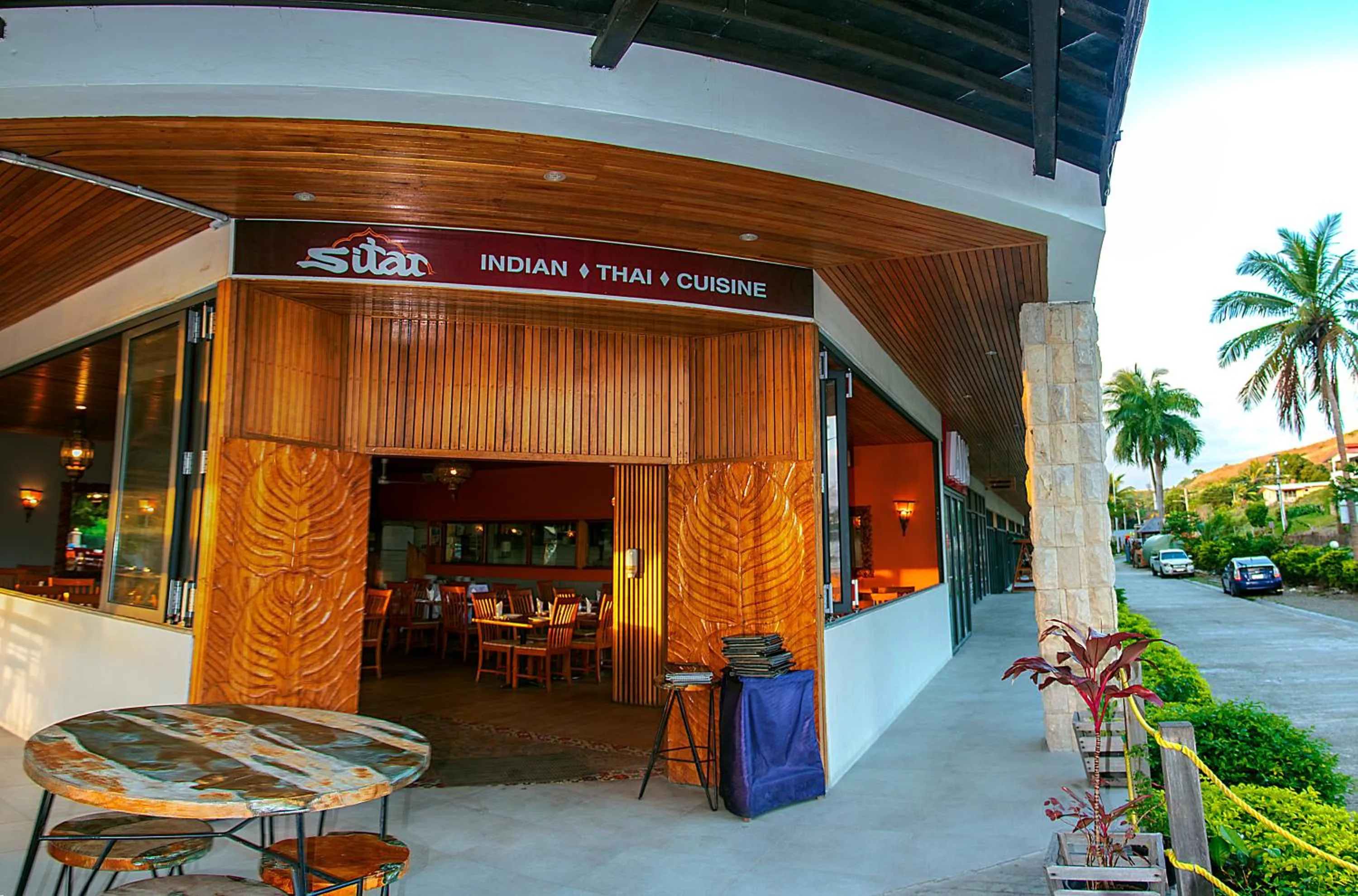 Restaurant/places to eat in Ramada Suites By Wyndham Seafront Coral Coast