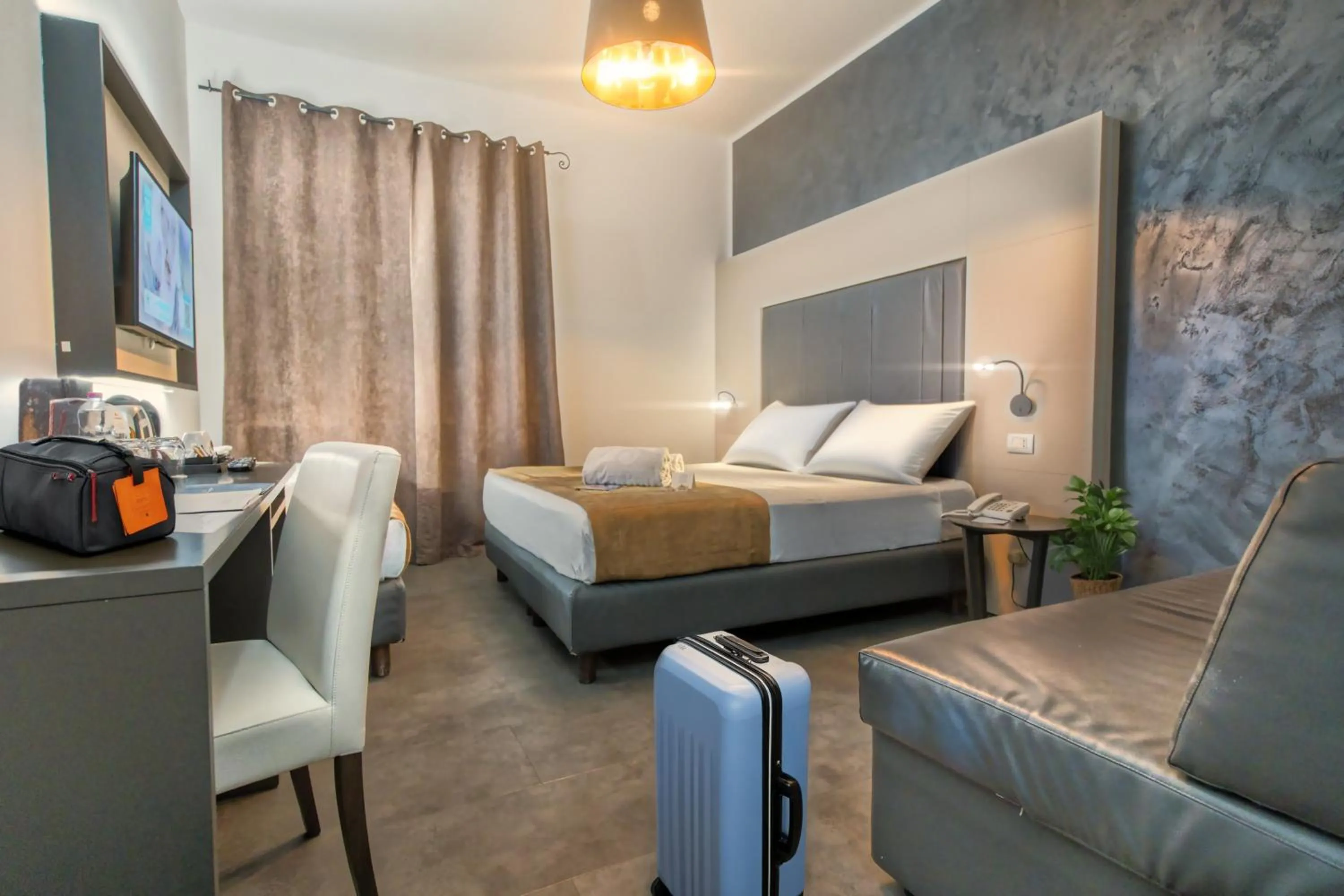 Bed in Hotel La Battigia