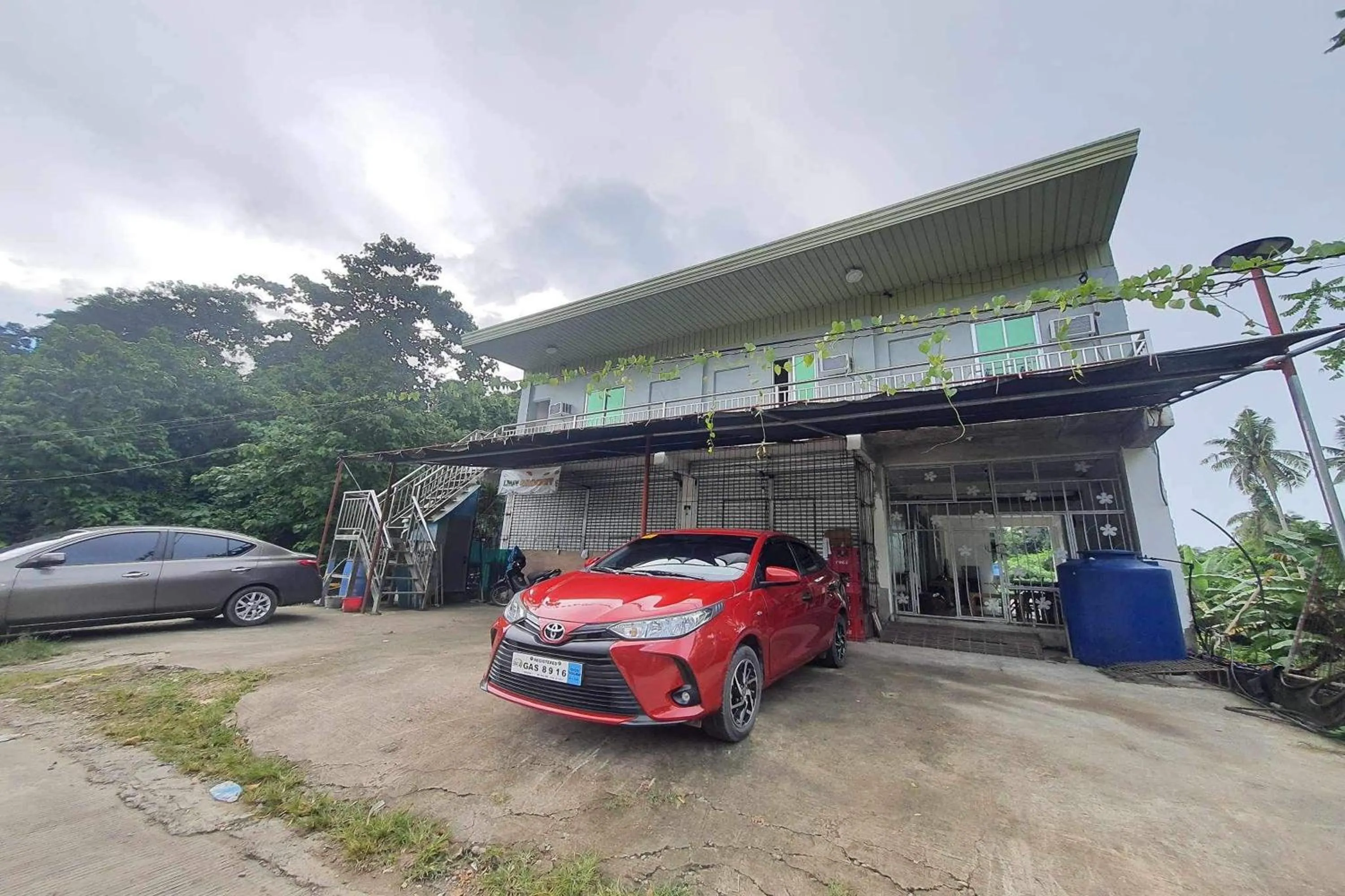 Property building in Bohol Transient Lruy near Panglao Beach