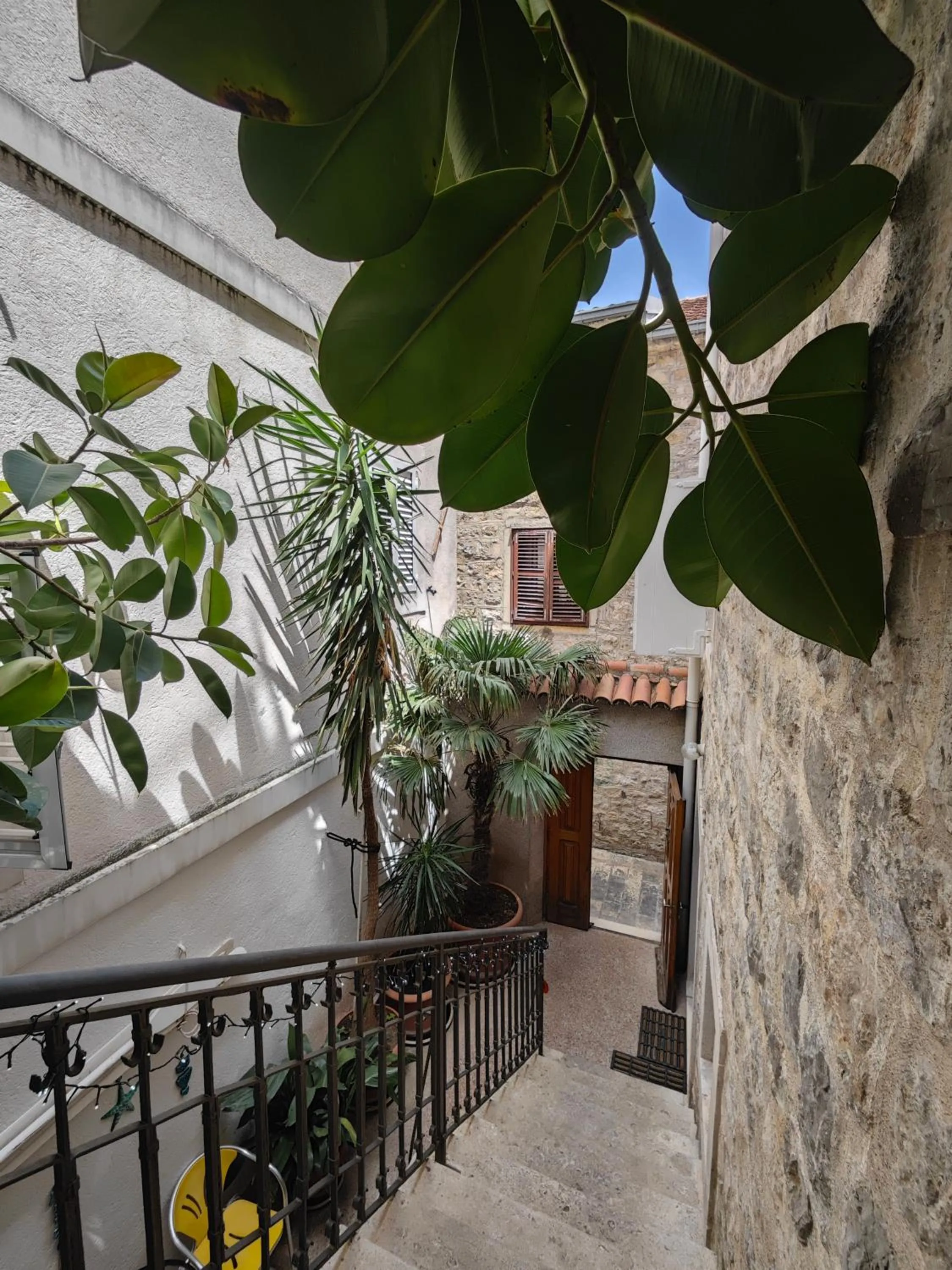 Patio in Beatrix Suites