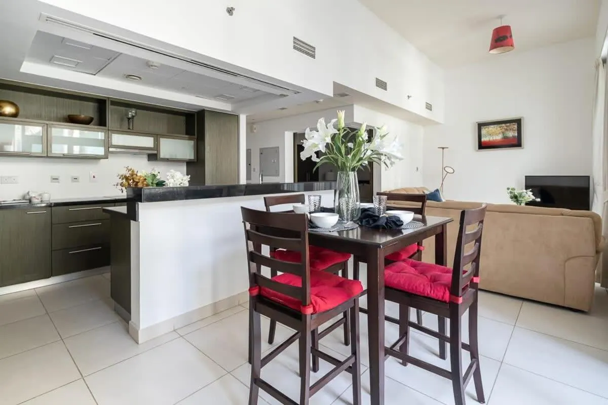 Frank Porter - The Lofts