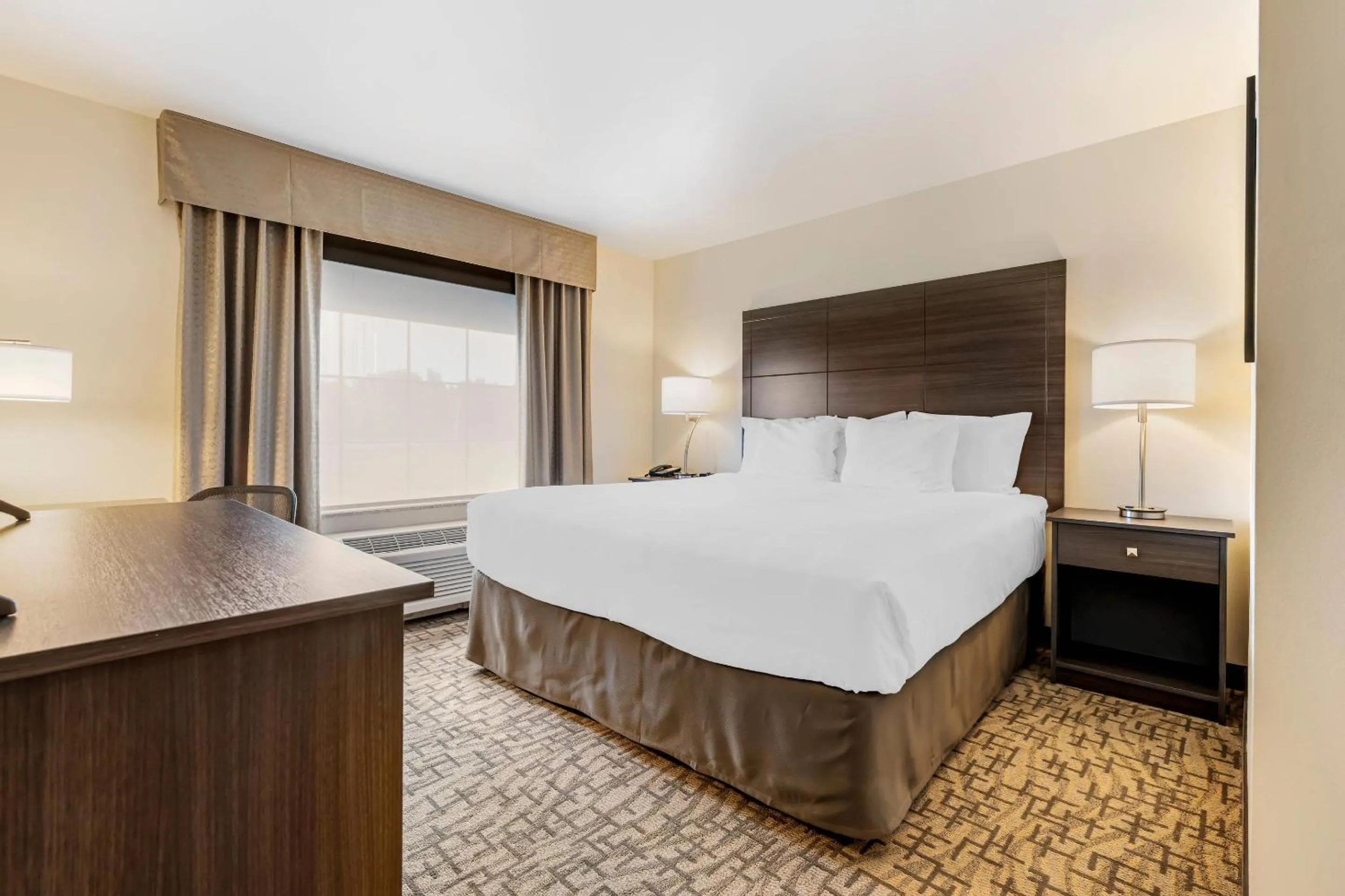 Bedroom, Bed in Comfort Inn & Suites Medina NY near Erie Canal