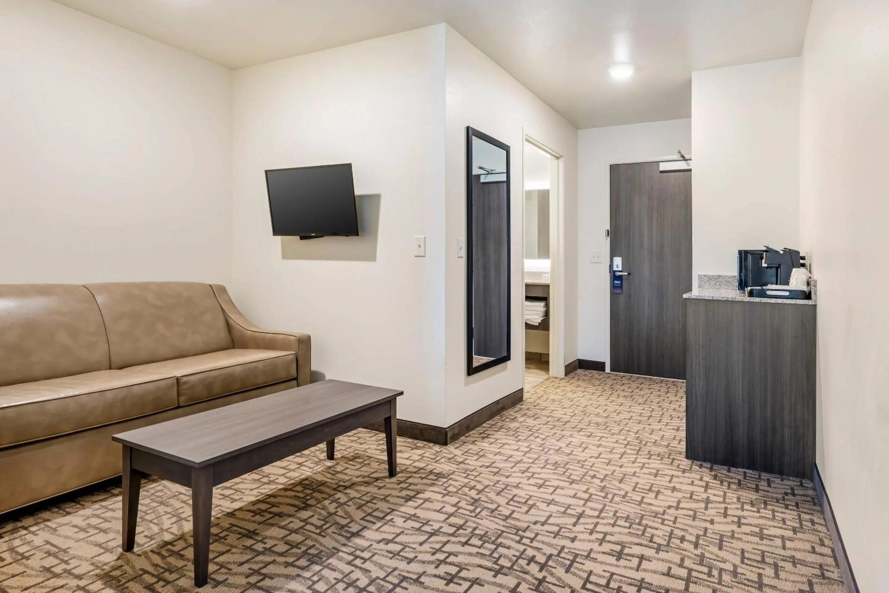 Bedroom in Comfort Inn & Suites Medina NY near Erie Canal