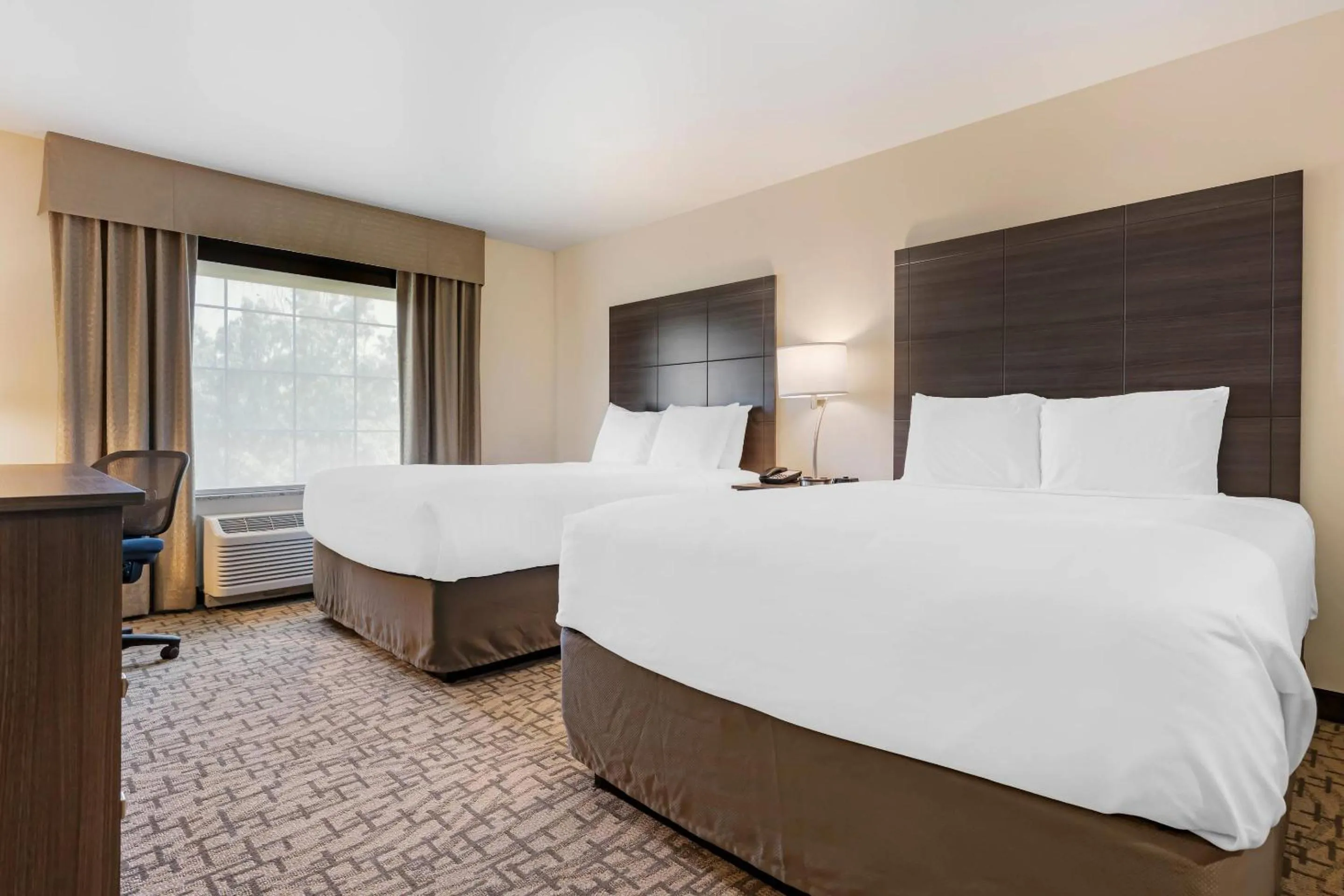 Bedroom, Bed in Comfort Inn & Suites Medina NY near Erie Canal