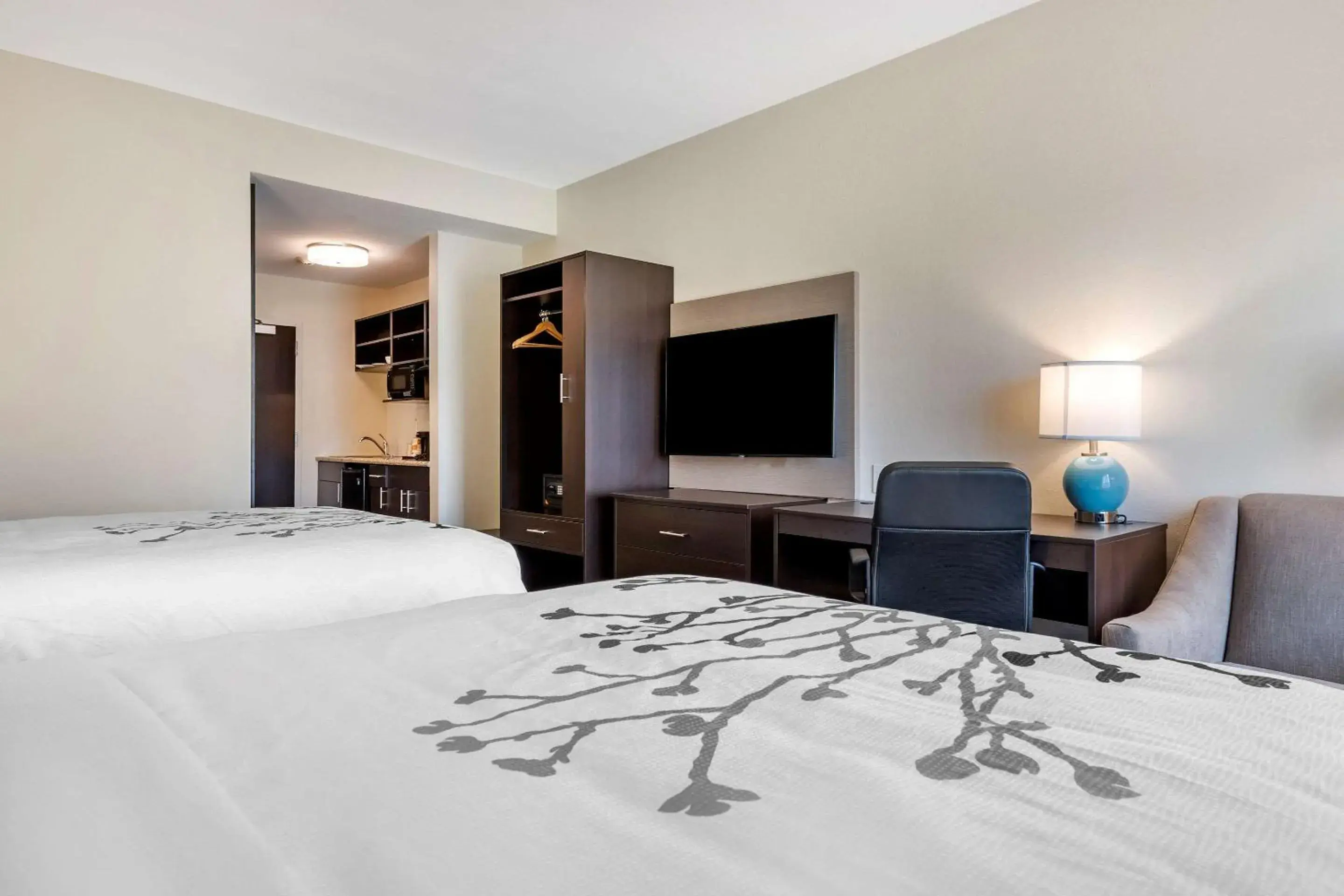 Queen Suite with Two Queen Beds - Non Smoking in Sleep Inn & Suites Crosby Queen Suite with Two Queen Beds - Non Smoking in Sleep Inn & Suites Crosby