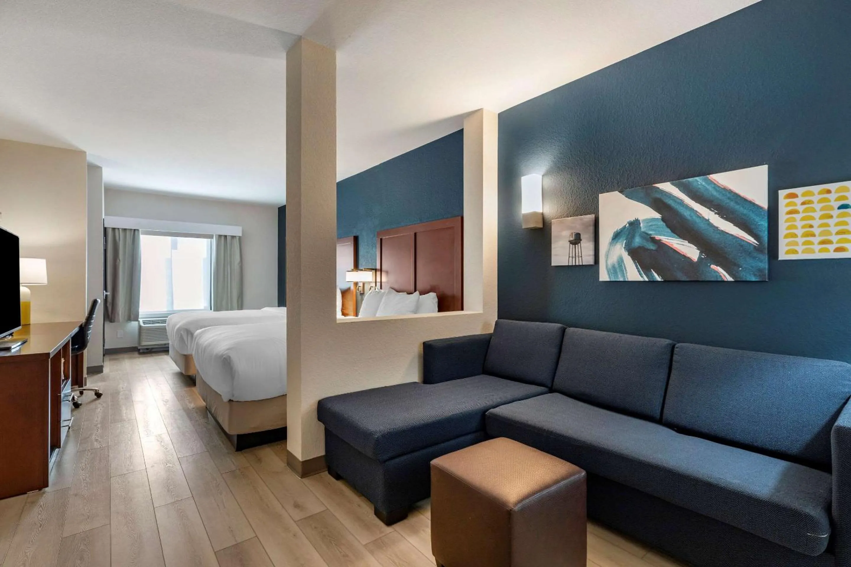 Bedroom in Comfort Inn & Suites Bennett