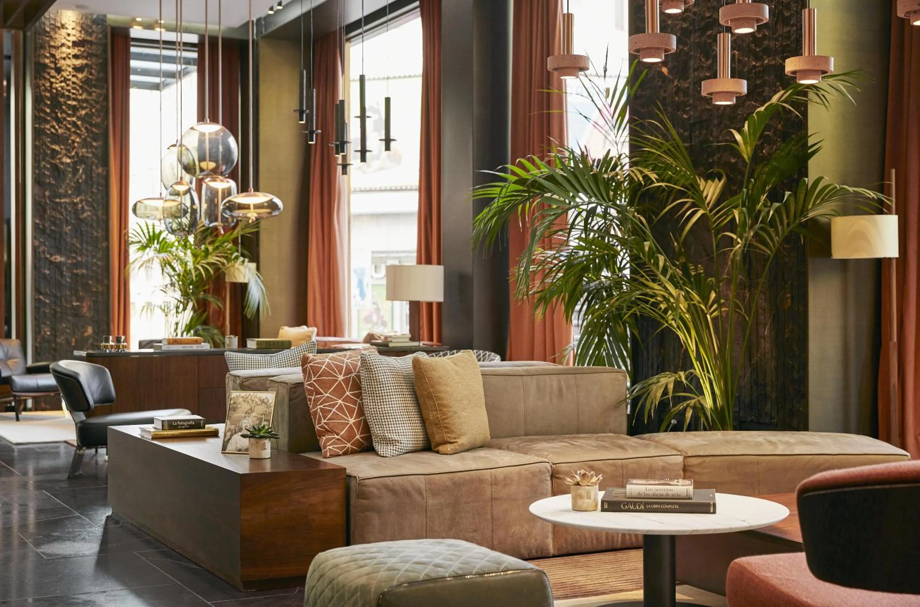 Restaurant/places to eat in Thompson Madrid, by Hyatt