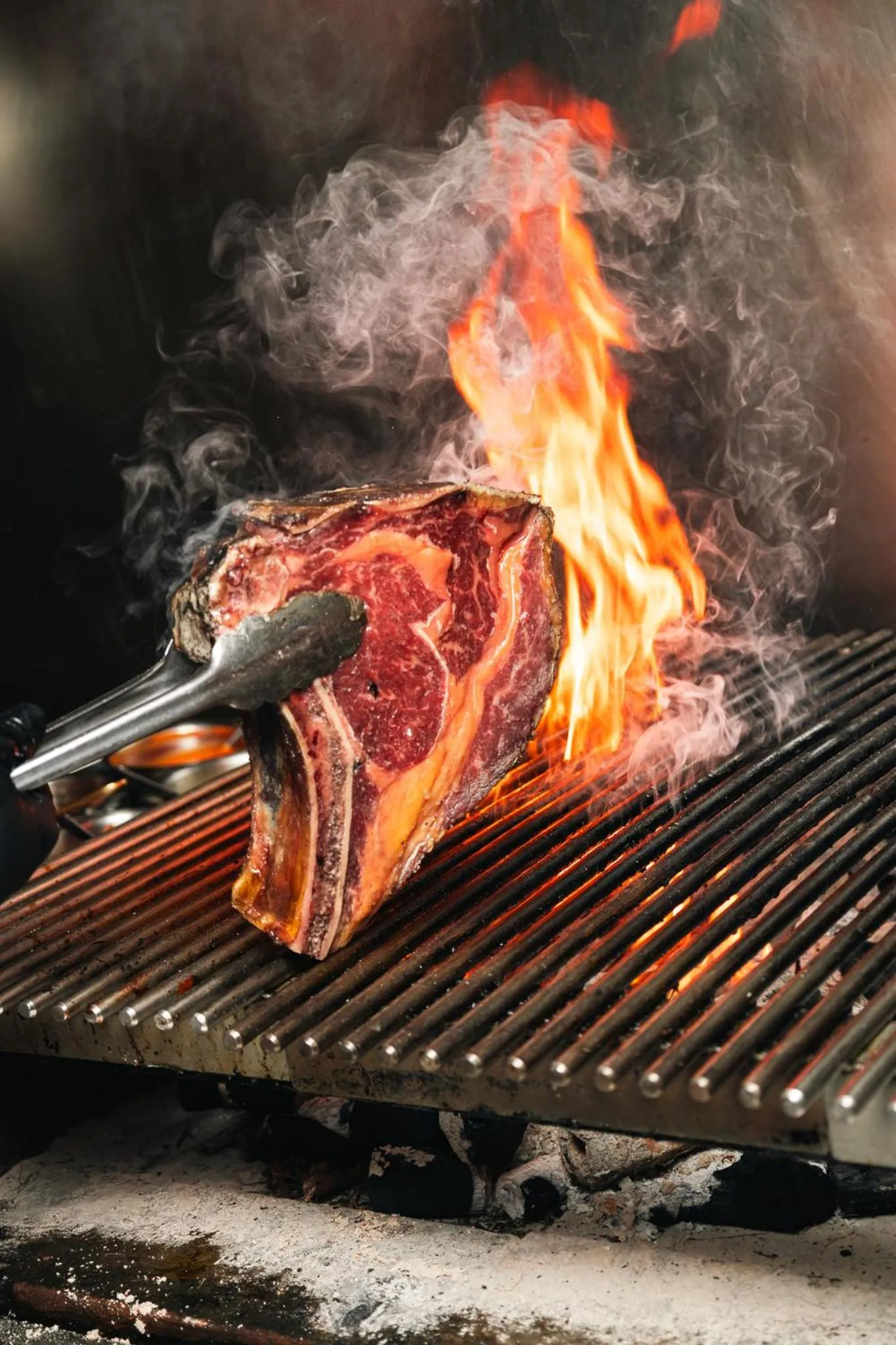 Restaurant/places to eat in Thompson Madrid, by Hyatt