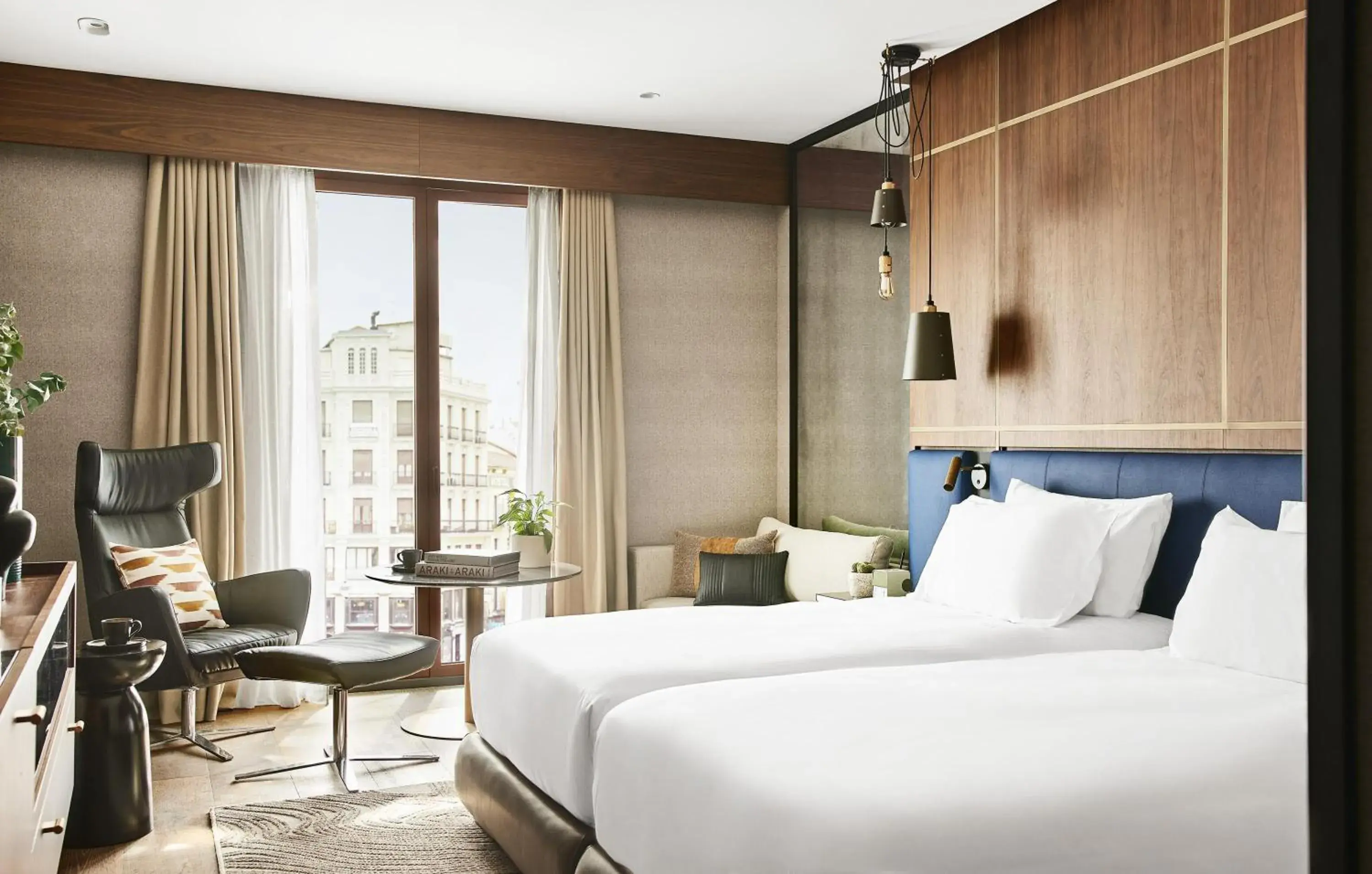 Twin Room with City View in Thompson Madrid, by Hyatt Twin Room with City View in Thompson Madrid, by Hyatt