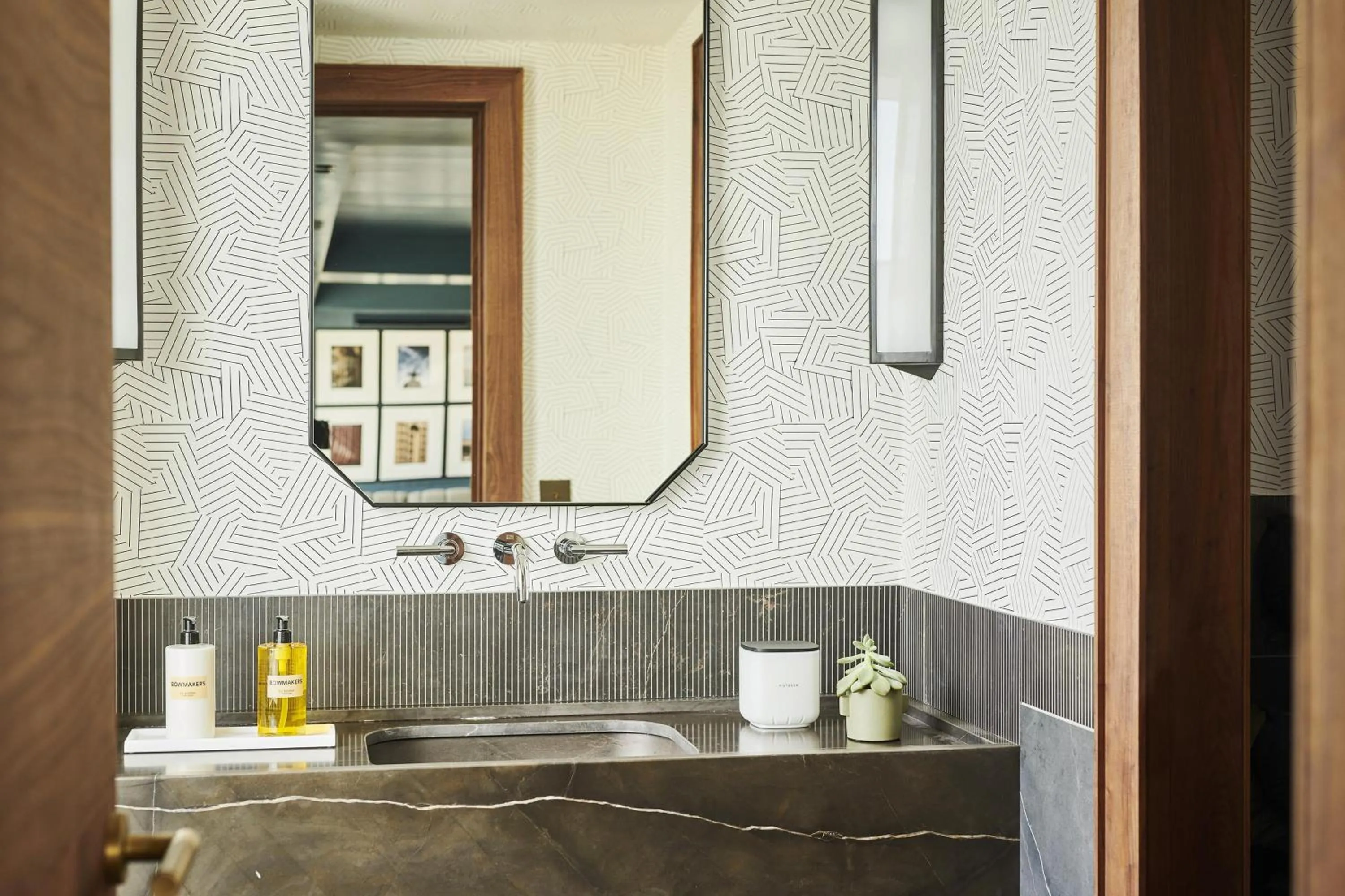 Bathroom in Thompson Madrid, by Hyatt