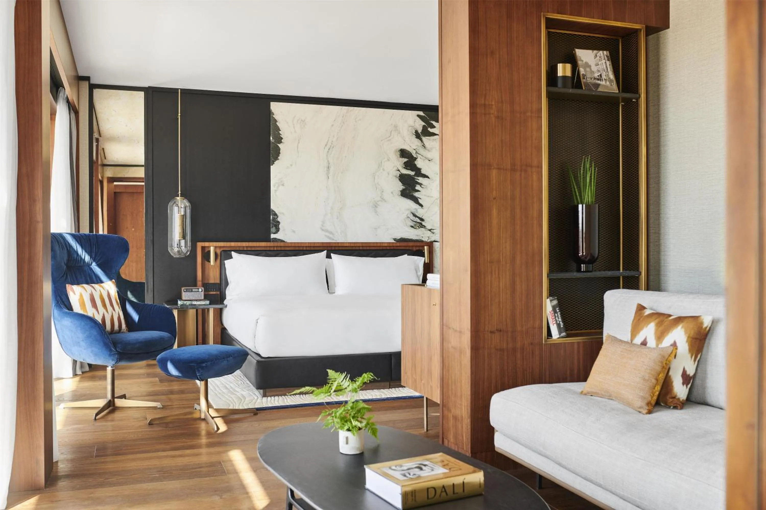 Living room in Thompson Madrid, by Hyatt