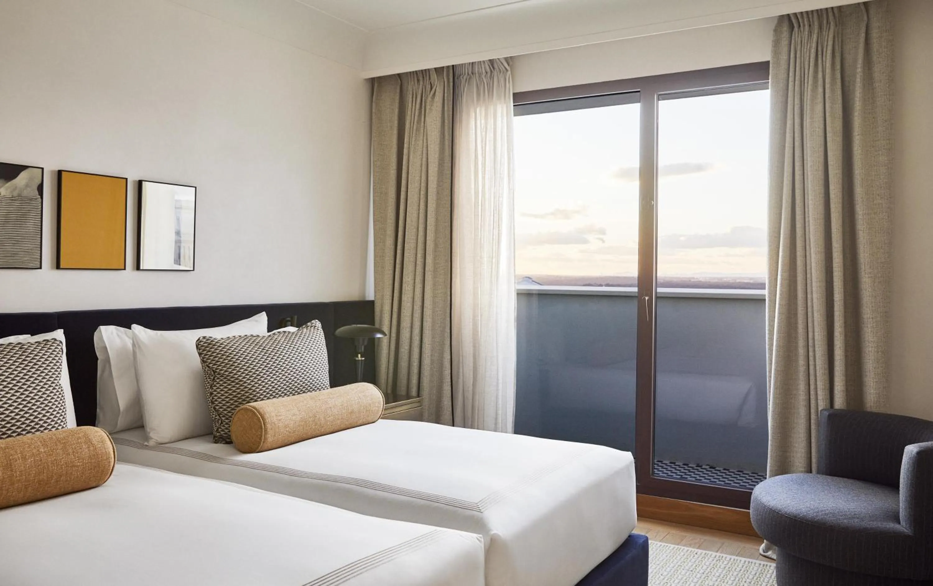 Photo of the whole room, Bed in Thompson Madrid, by Hyatt