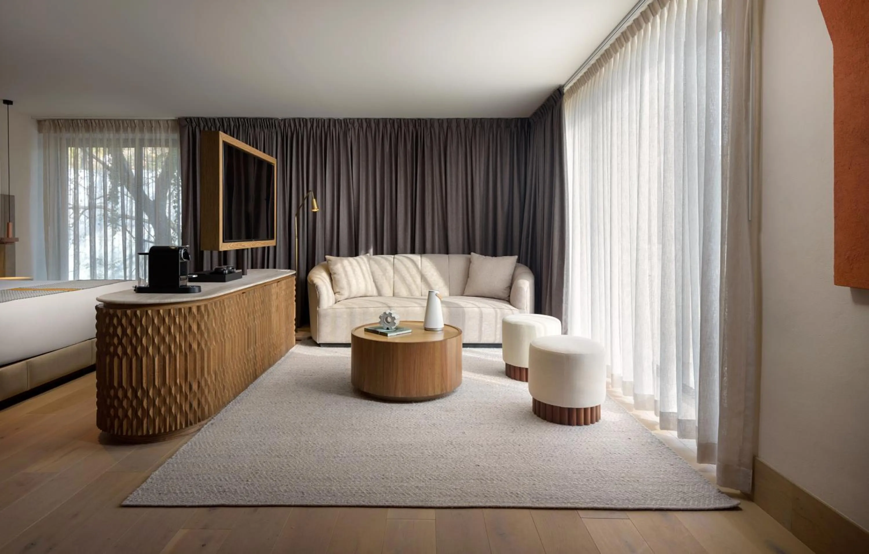 Living room, Bed in NUMU Boutique Hotel, The Unbound Collection by Hyatt