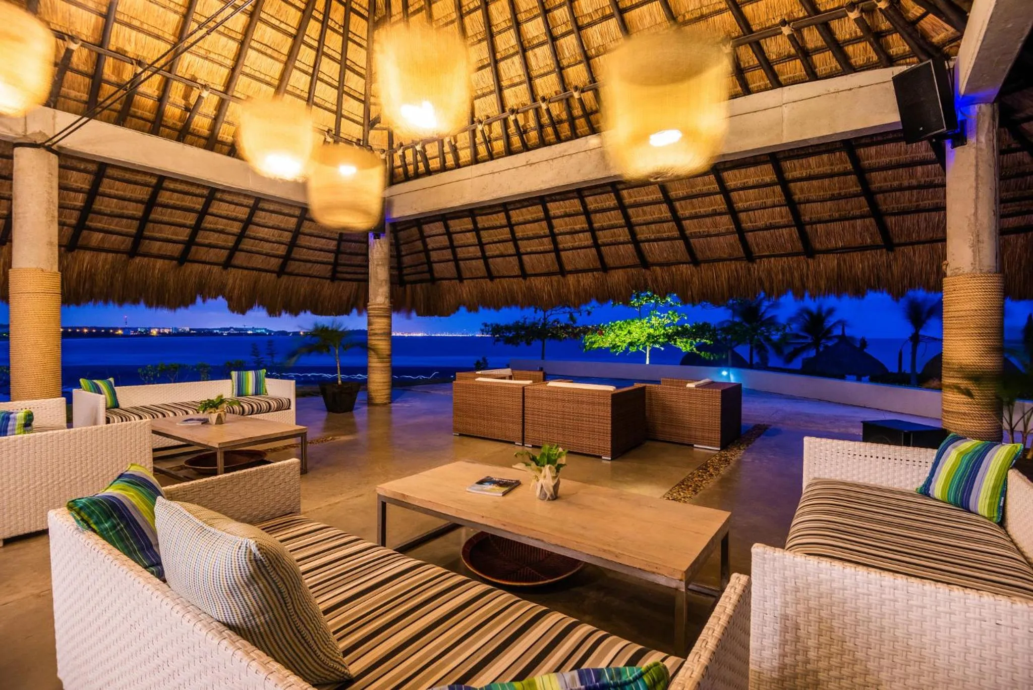 Lounge or bar in Dreams Karibana Cartagena Golf & Spa Resort