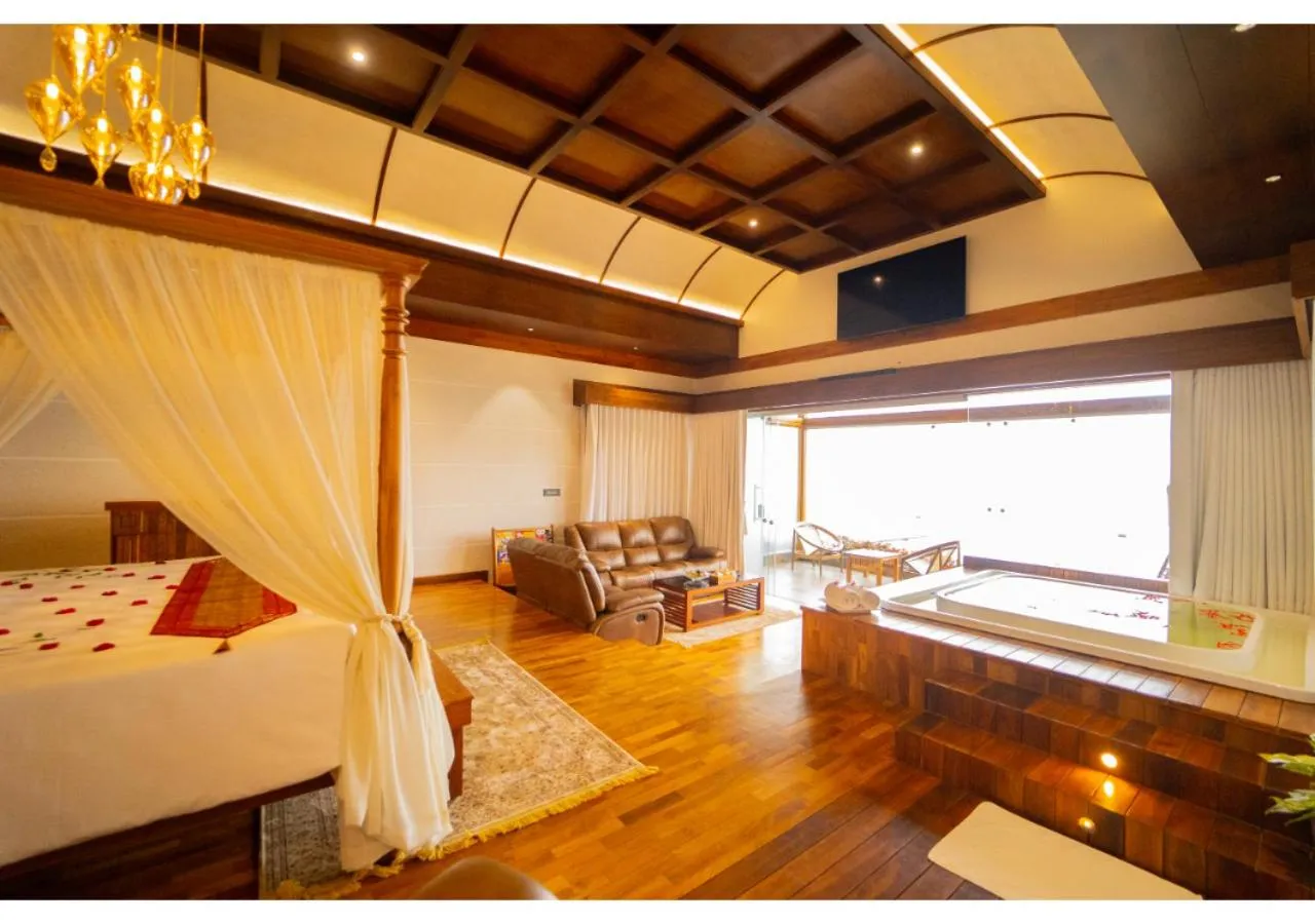 Shower, Bed in Chandys Drizzle Drops - Munnar Top Station