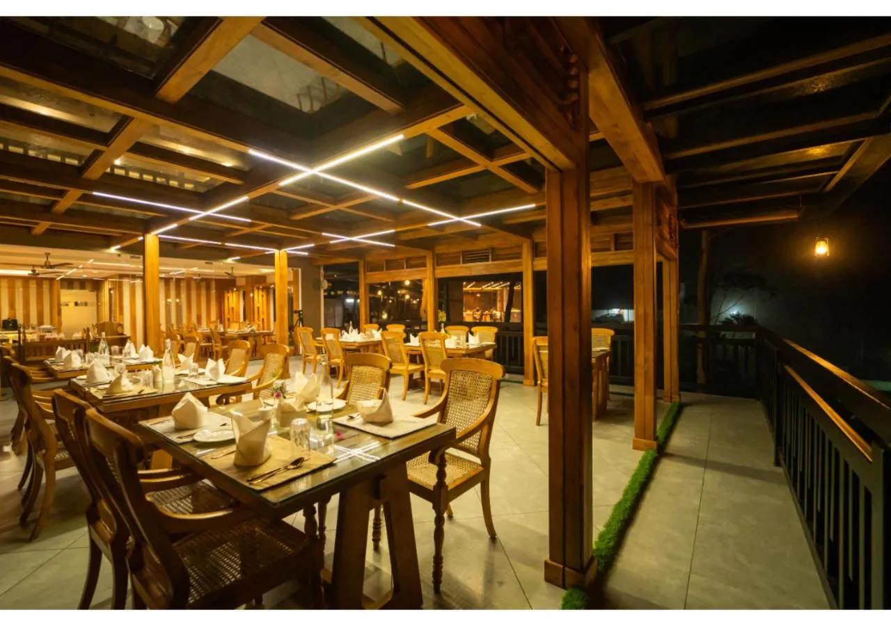 Restaurant/places to eat in Chandys Drizzle Drops - Munnar Top Station