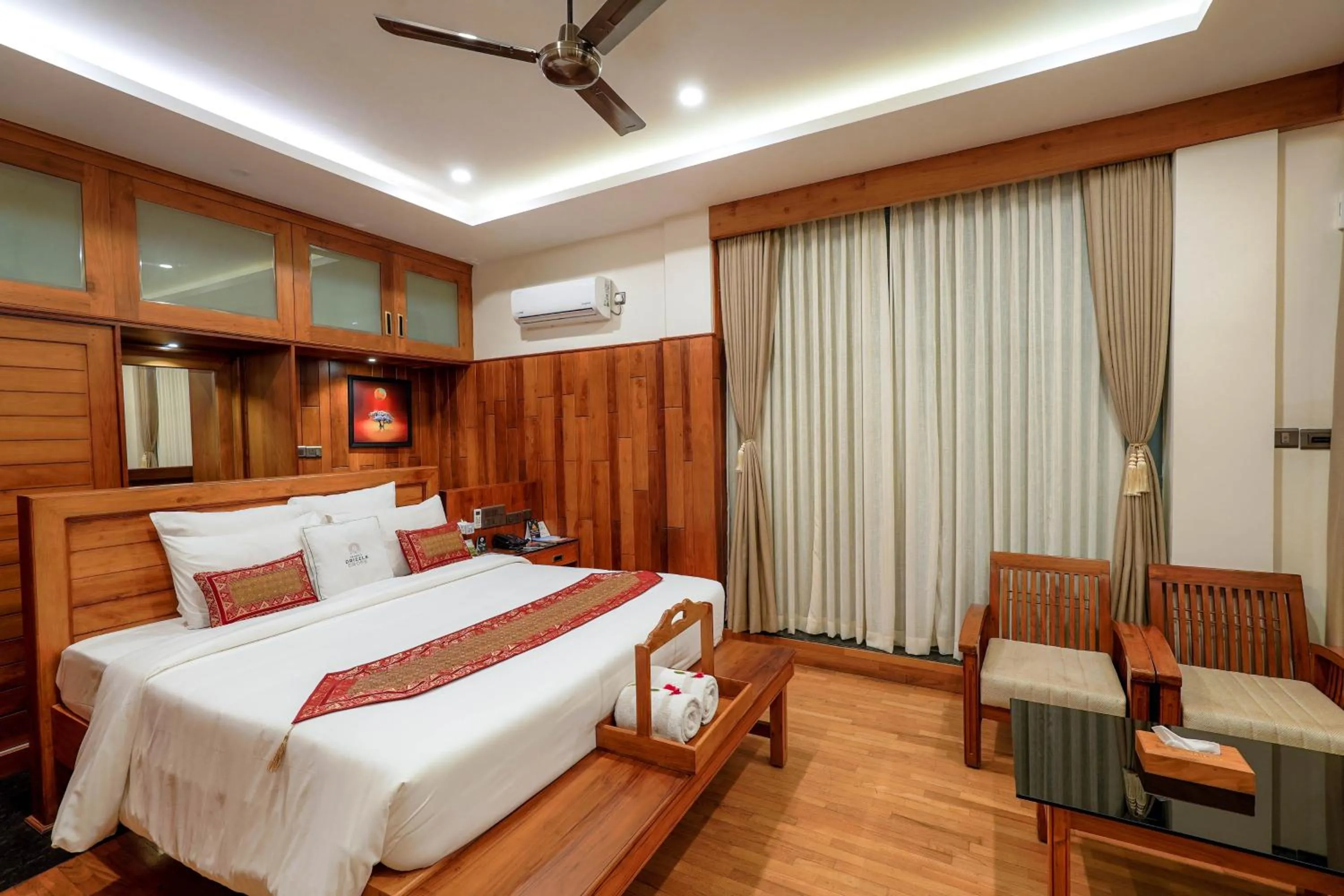 Bedroom, Bed in Chandys Drizzle Drops - Munnar Top Station