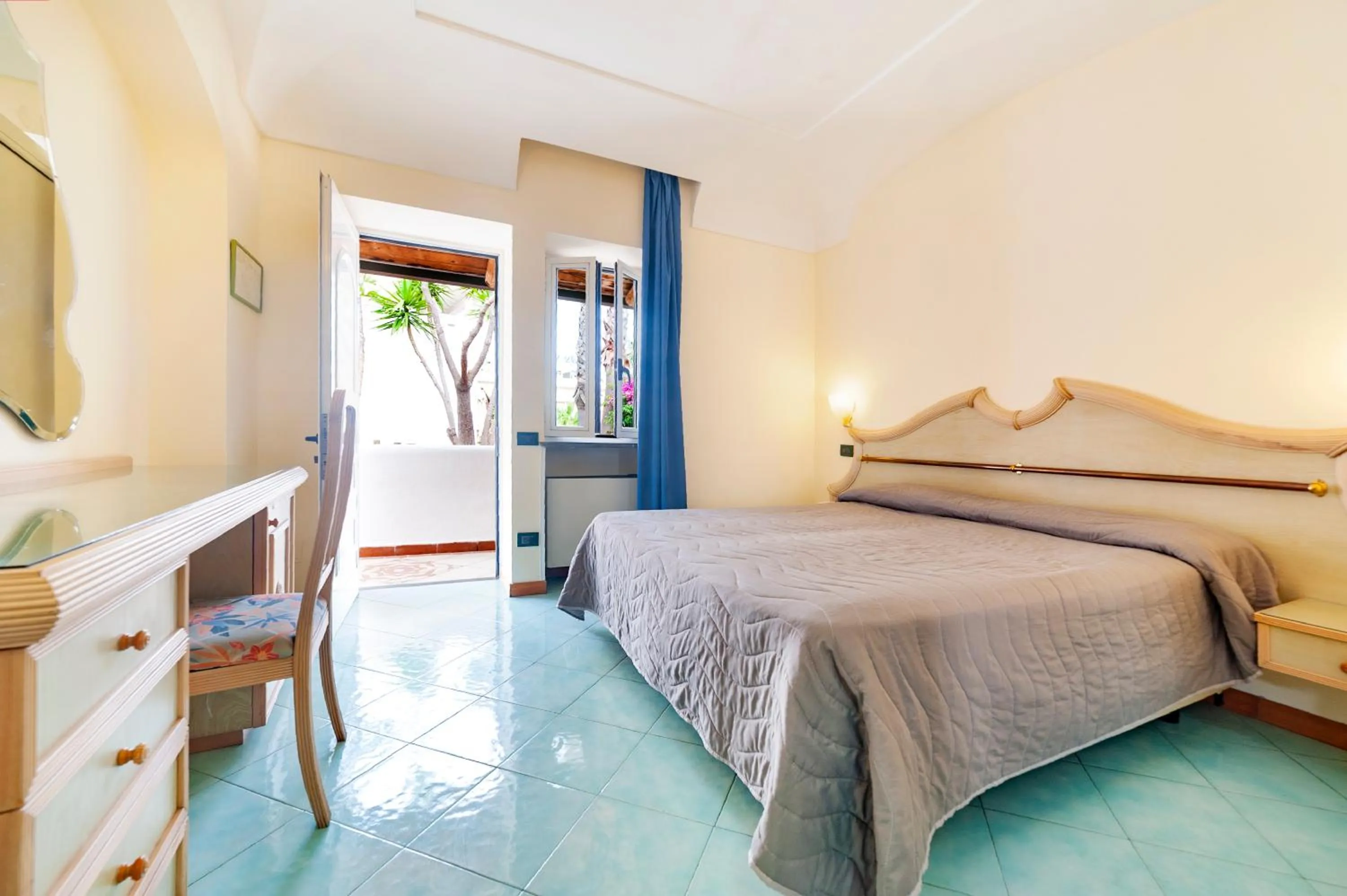 Photo of the whole room, Bed in Hotel Terme Don Pepe