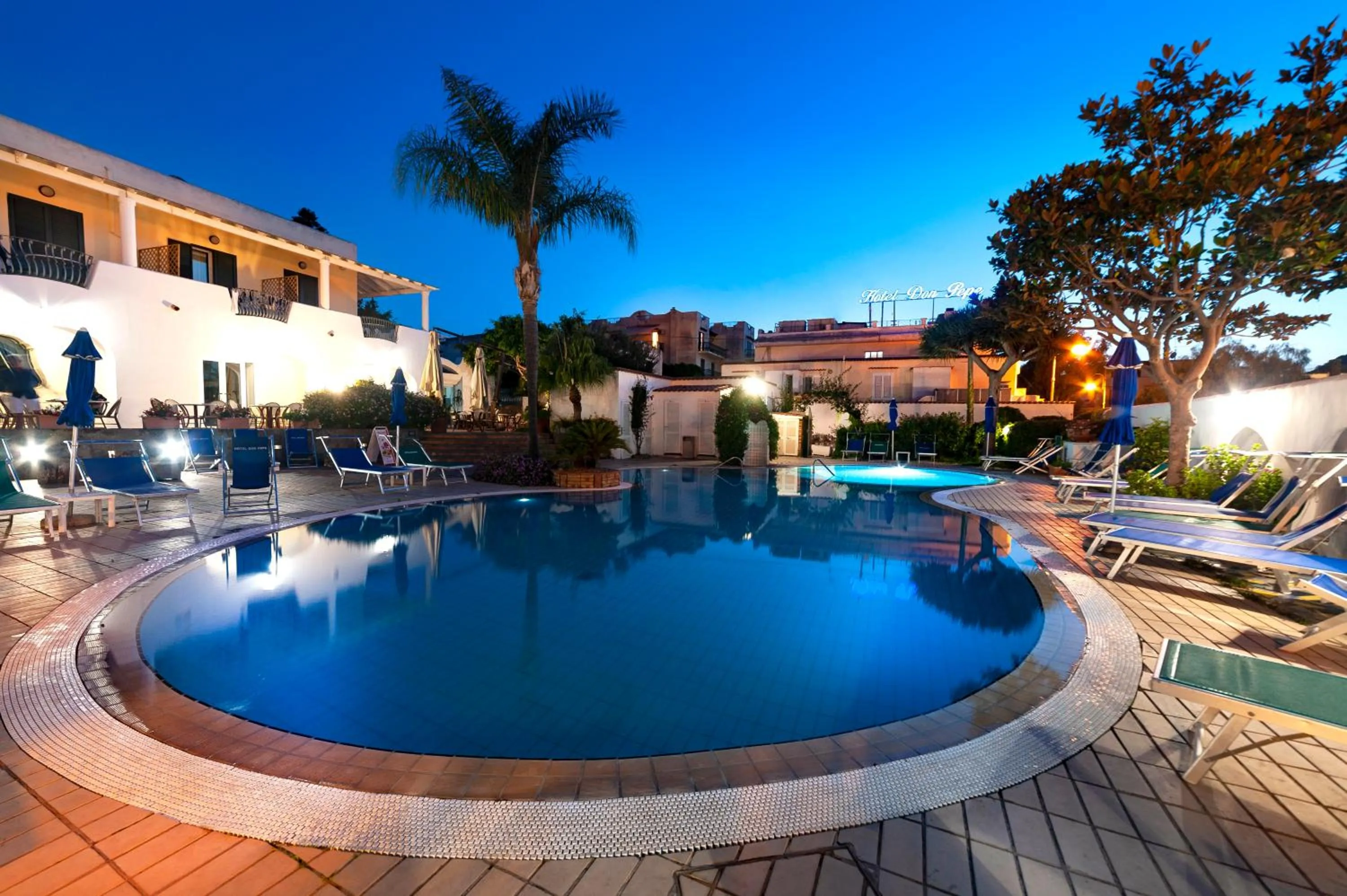 Swimming pool in Hotel Terme Don Pepe