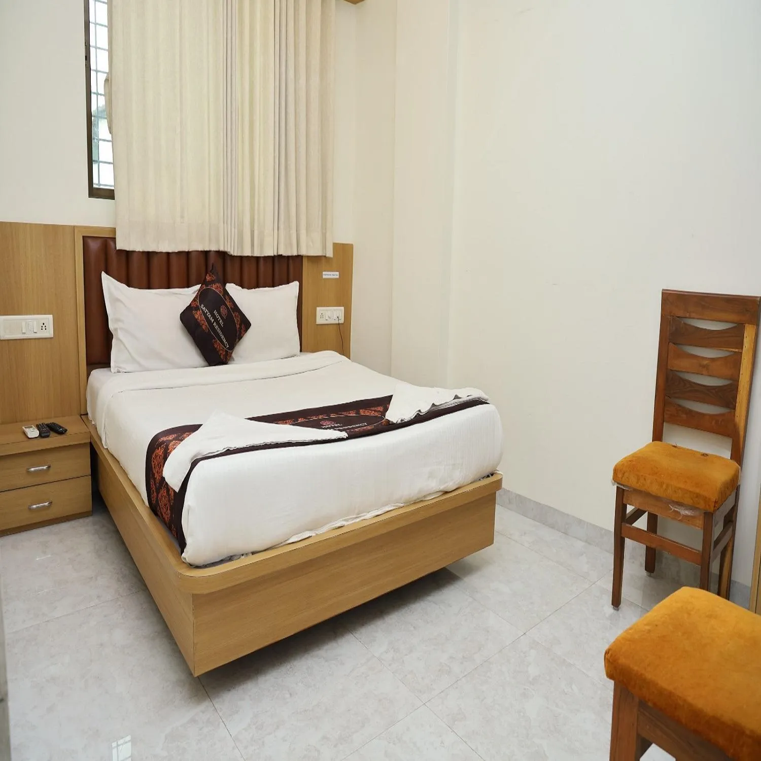 Bedroom, Bed in Hotel Satyam Residency