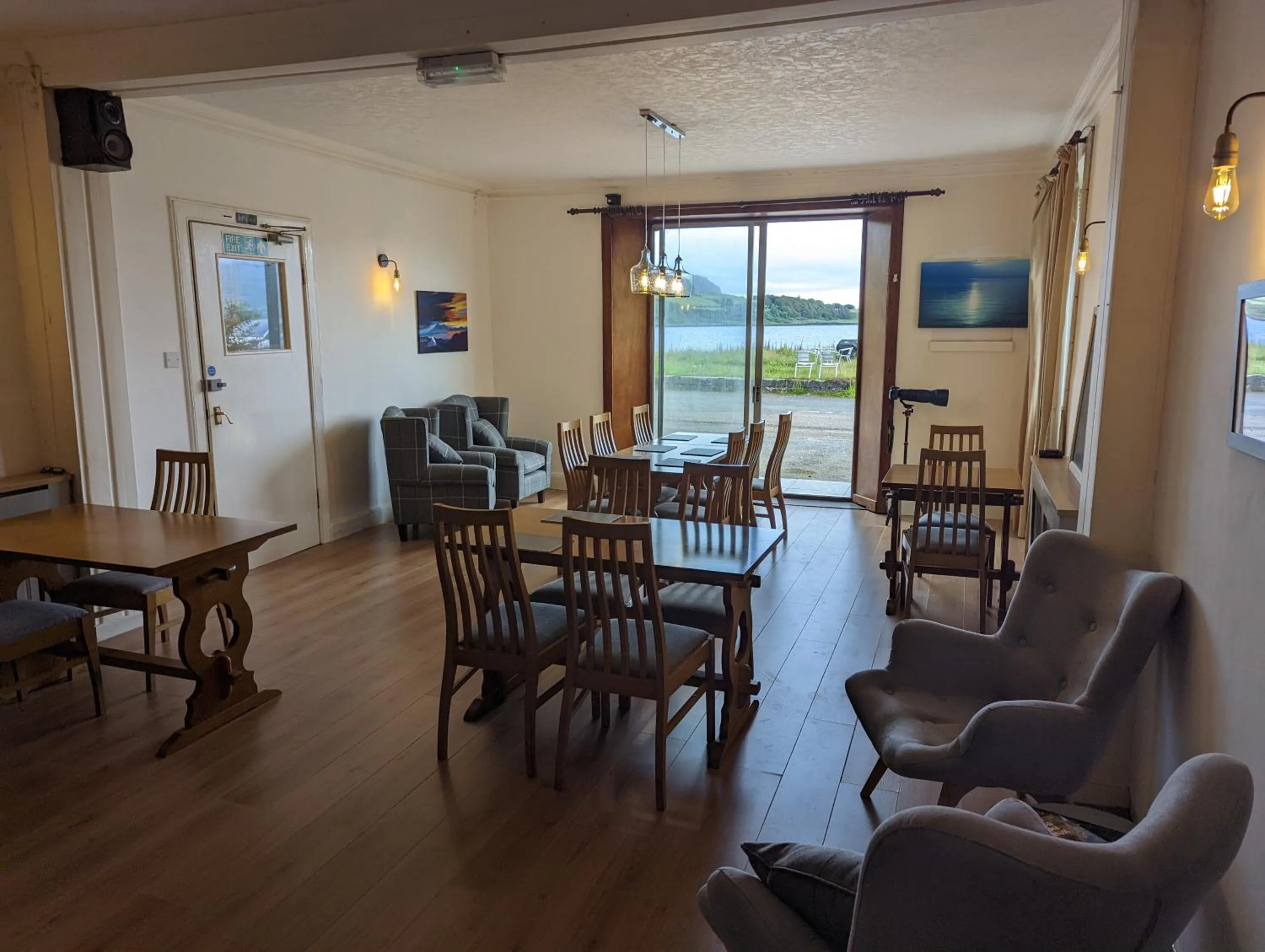 Dining area in Lochaline Hotel