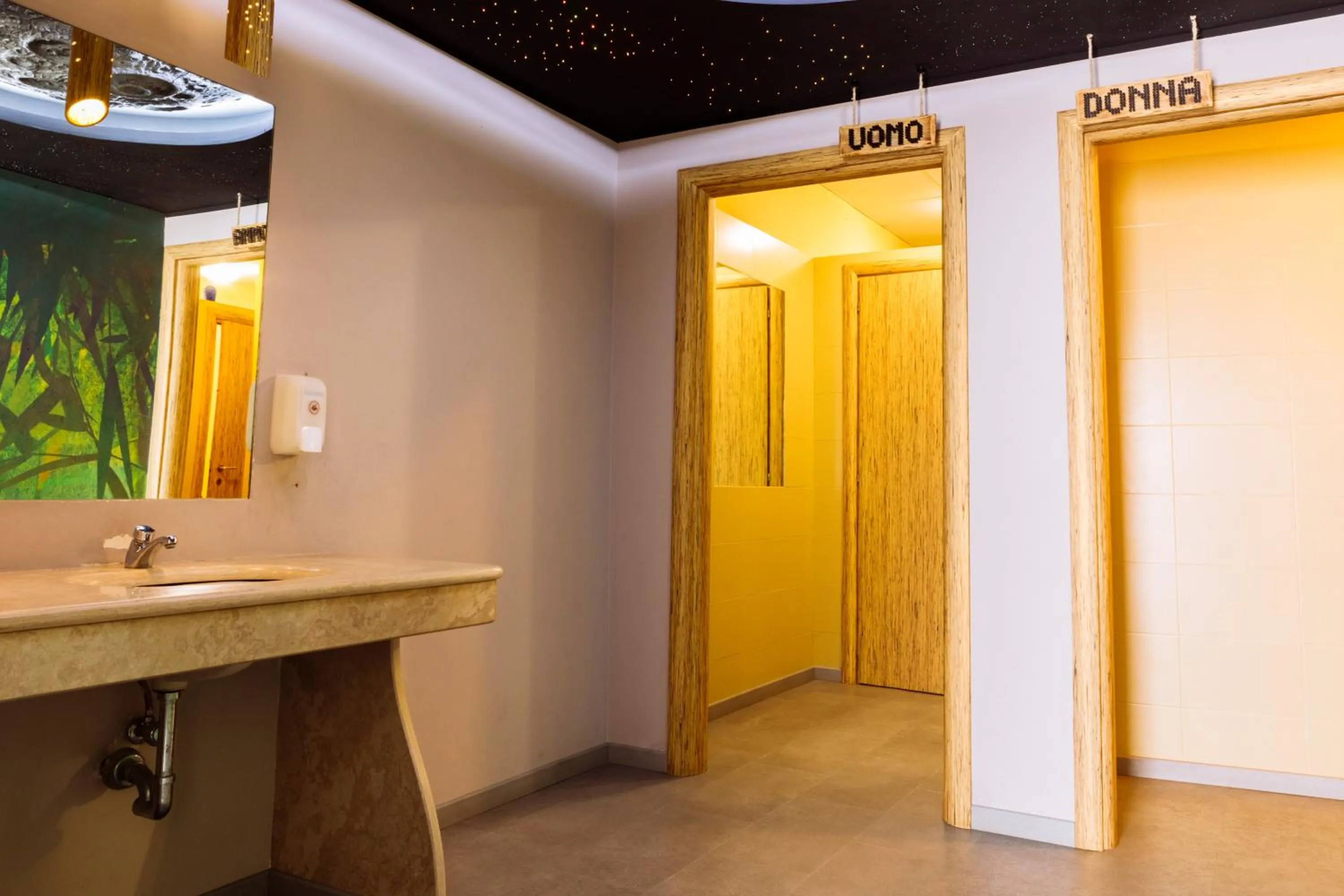 Hotel Leon - Ristorante Al Cavallino Rosso