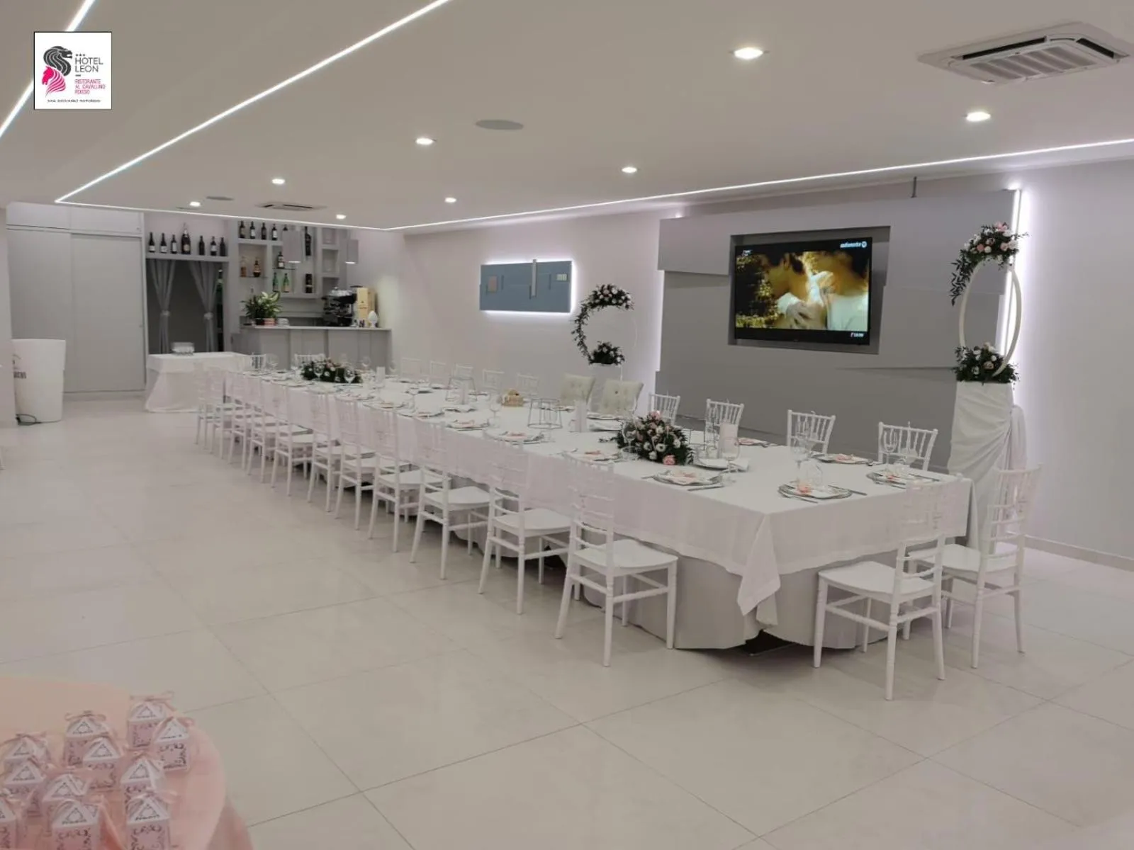 Restaurant/places to eat in Hotel Leon - Ristorante Al Cavallino Rosso