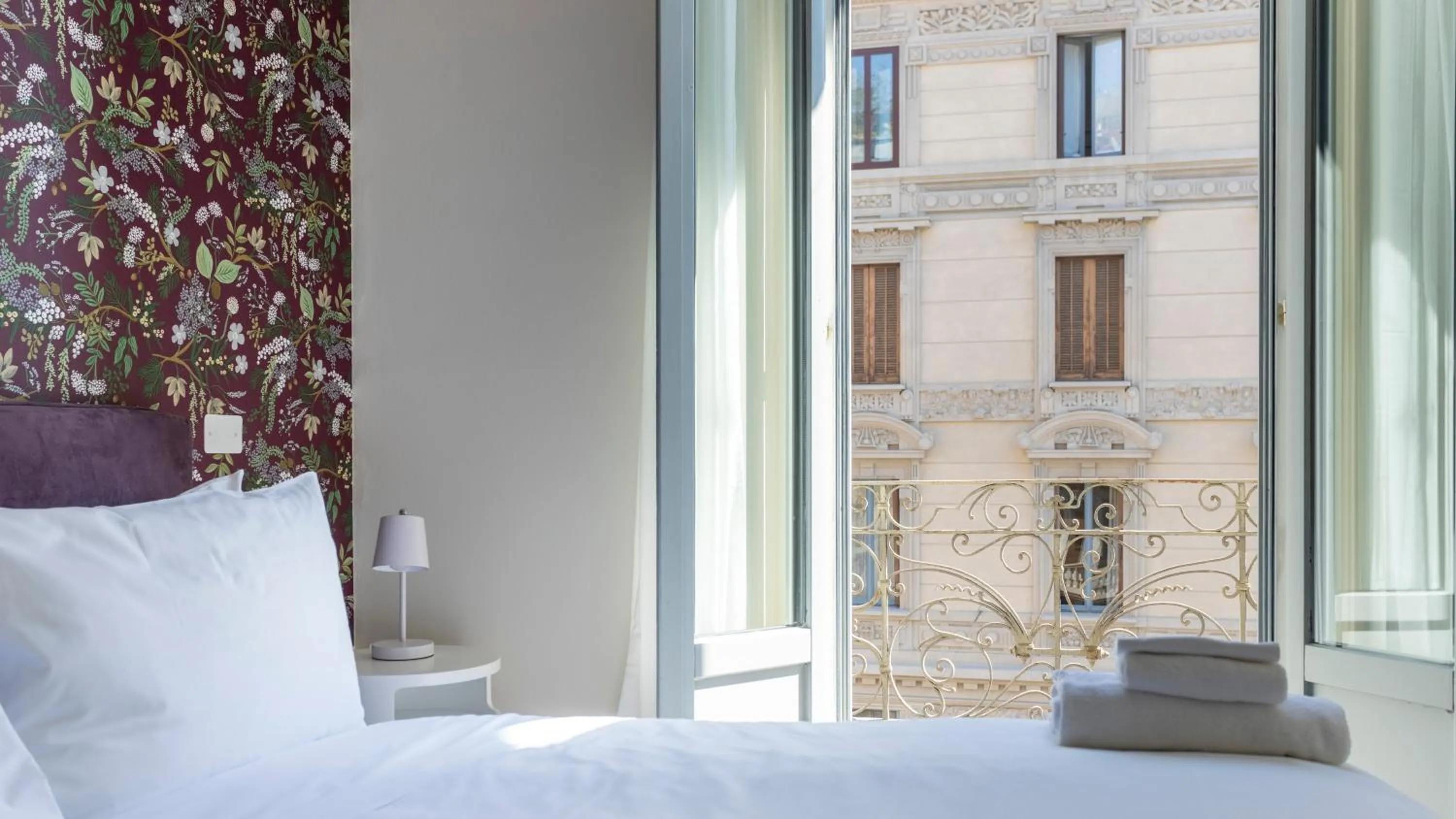 Bed in Italianway - The B Village Business