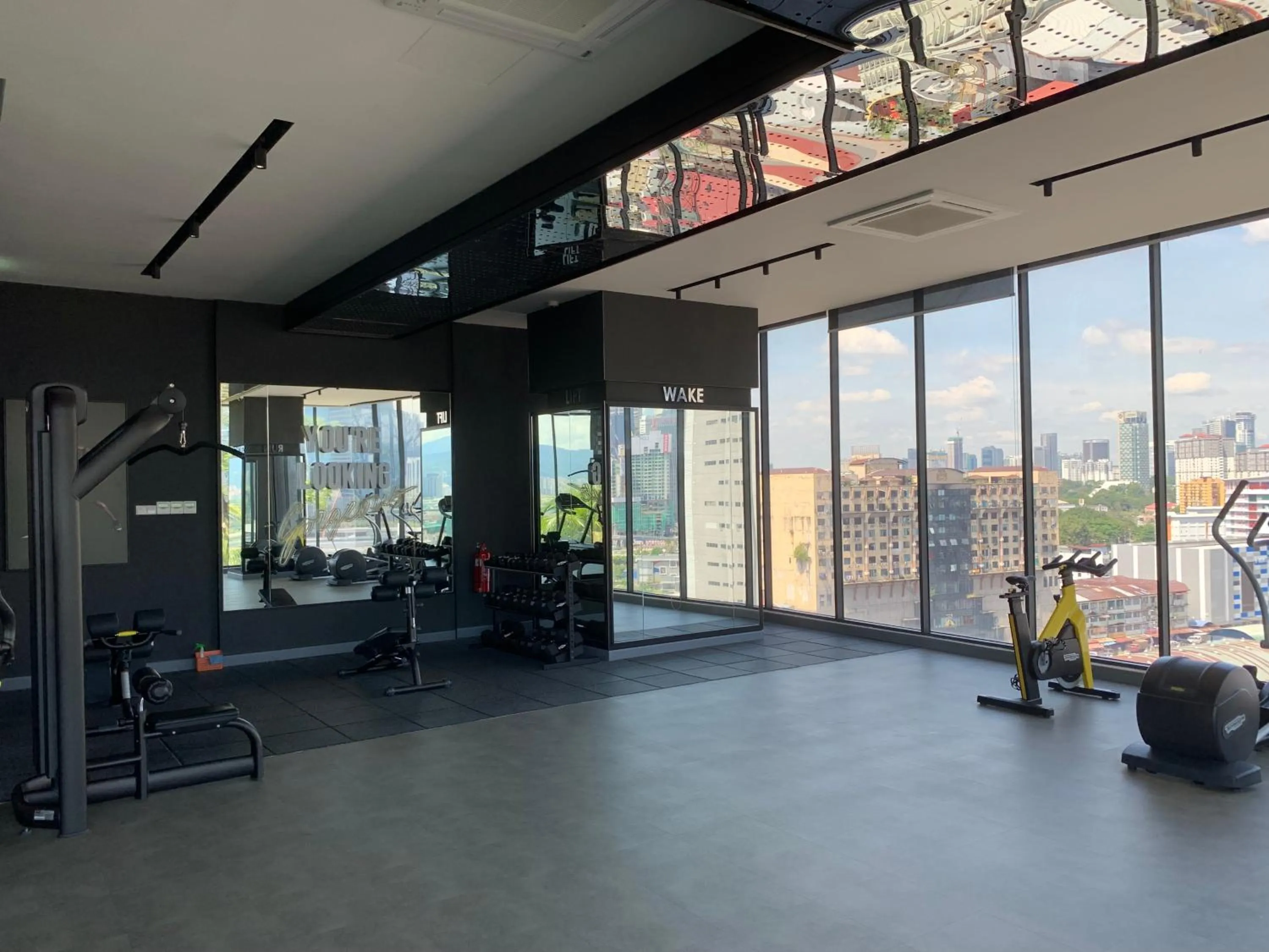 Fitness centre/facilities in Greystone Continew Residensi