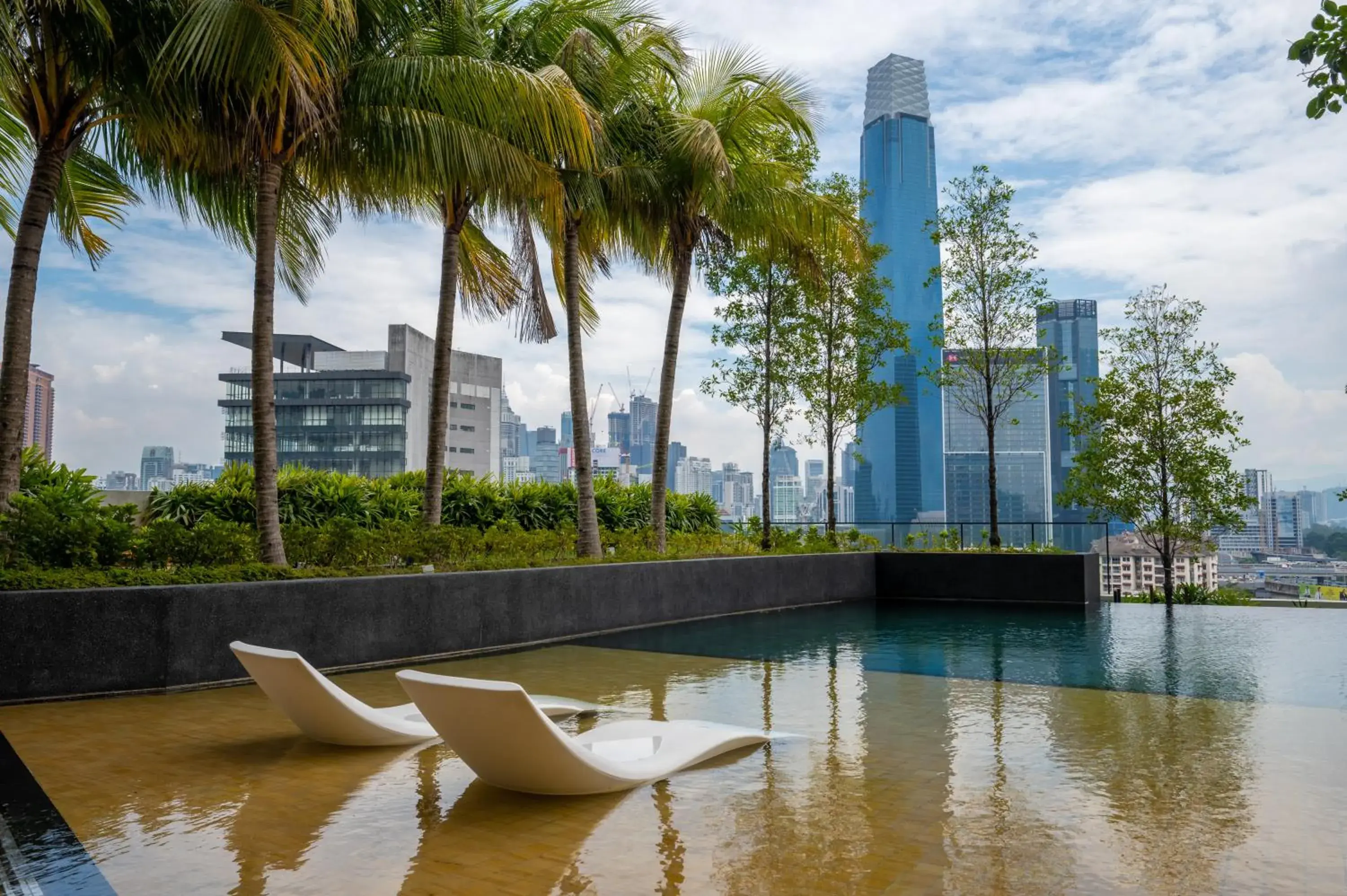 Greystone Continew Residensi Greystone Continew Residensi