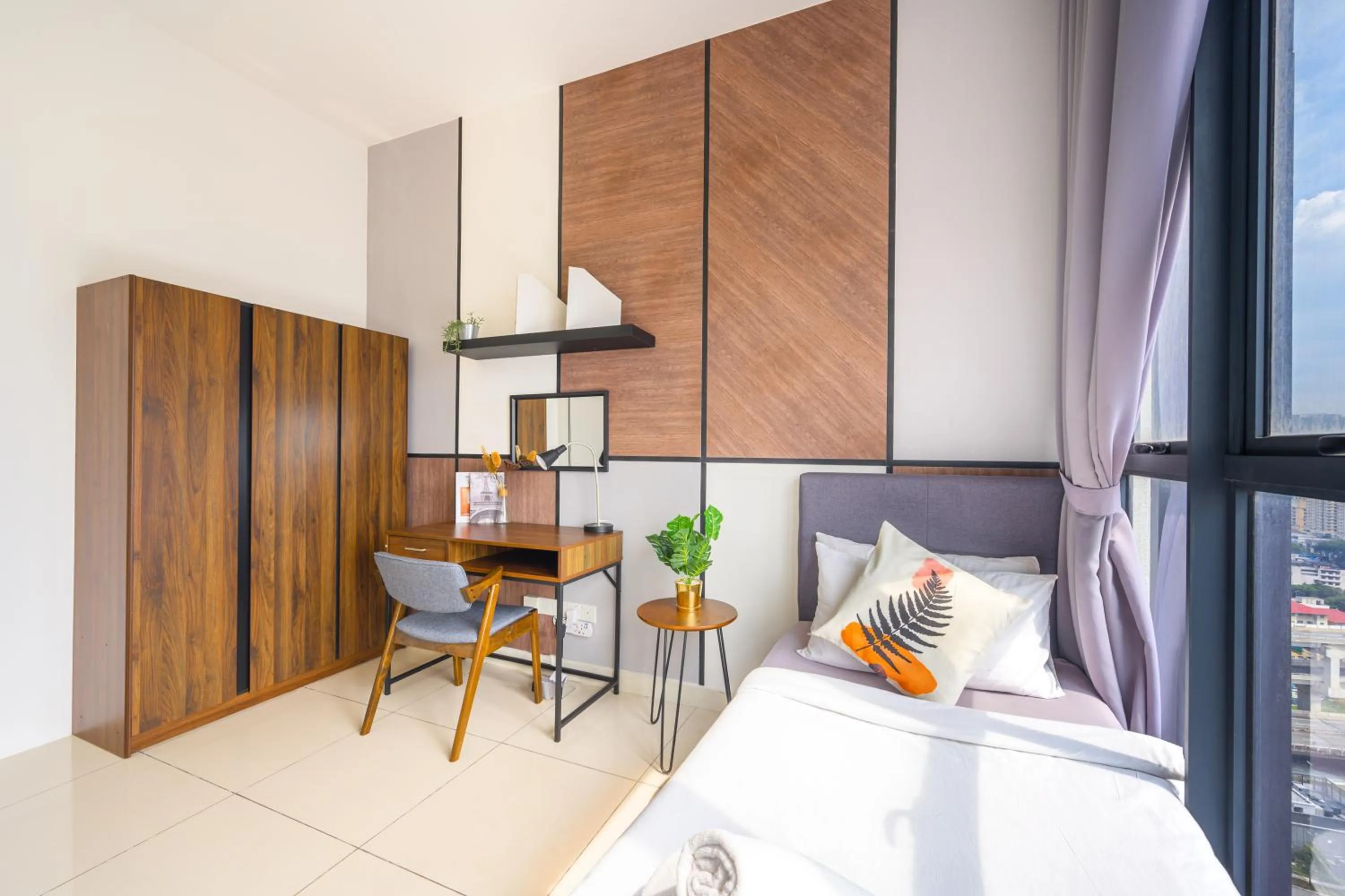 Bed in Greystone Continew Residensi