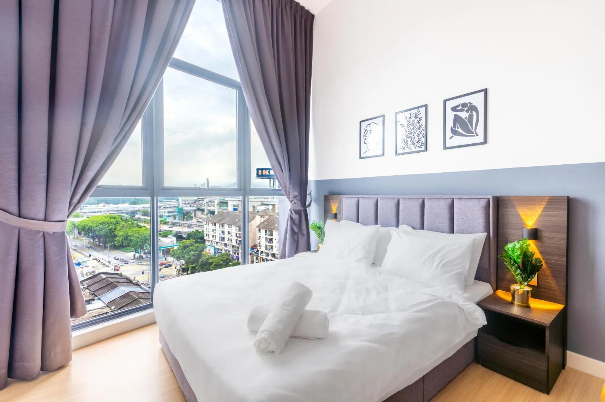 Bedroom in Greystone Continew Residensi