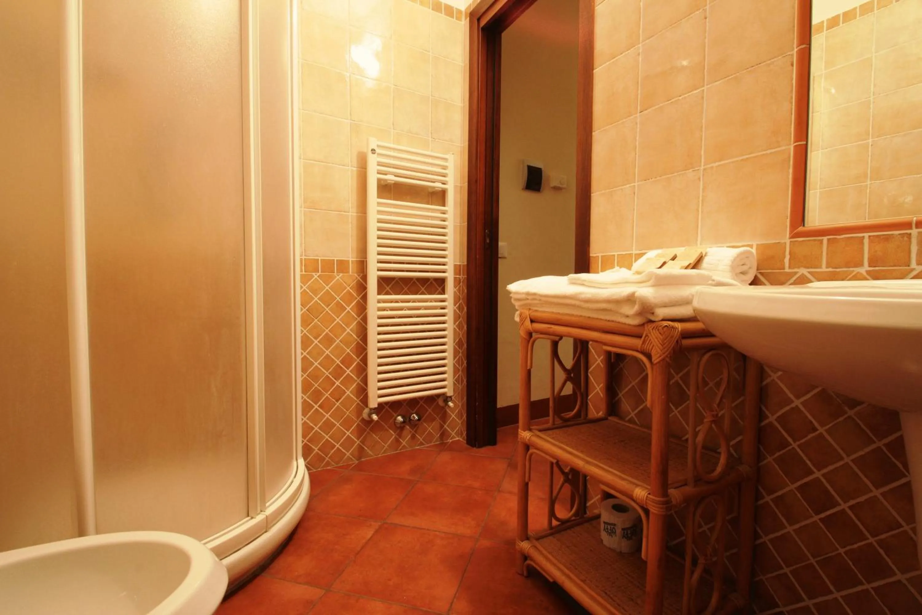 Bathroom, Bed in B&B San Francesco