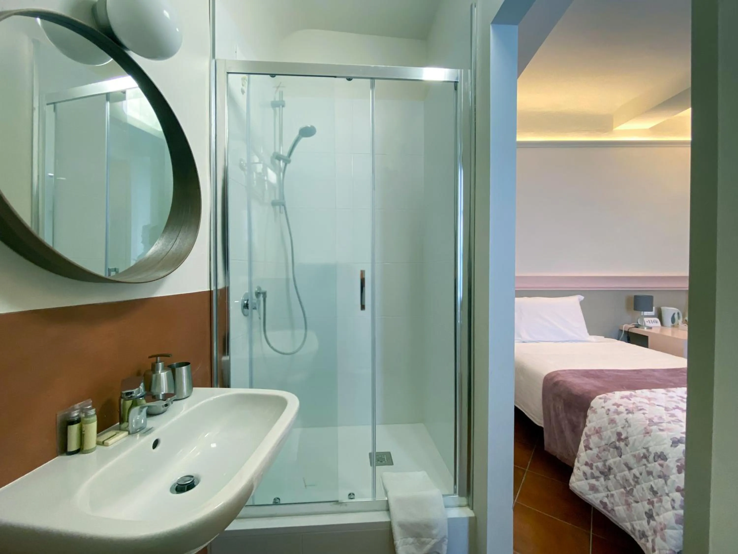 Bathroom, Bed in B&B San Francesco