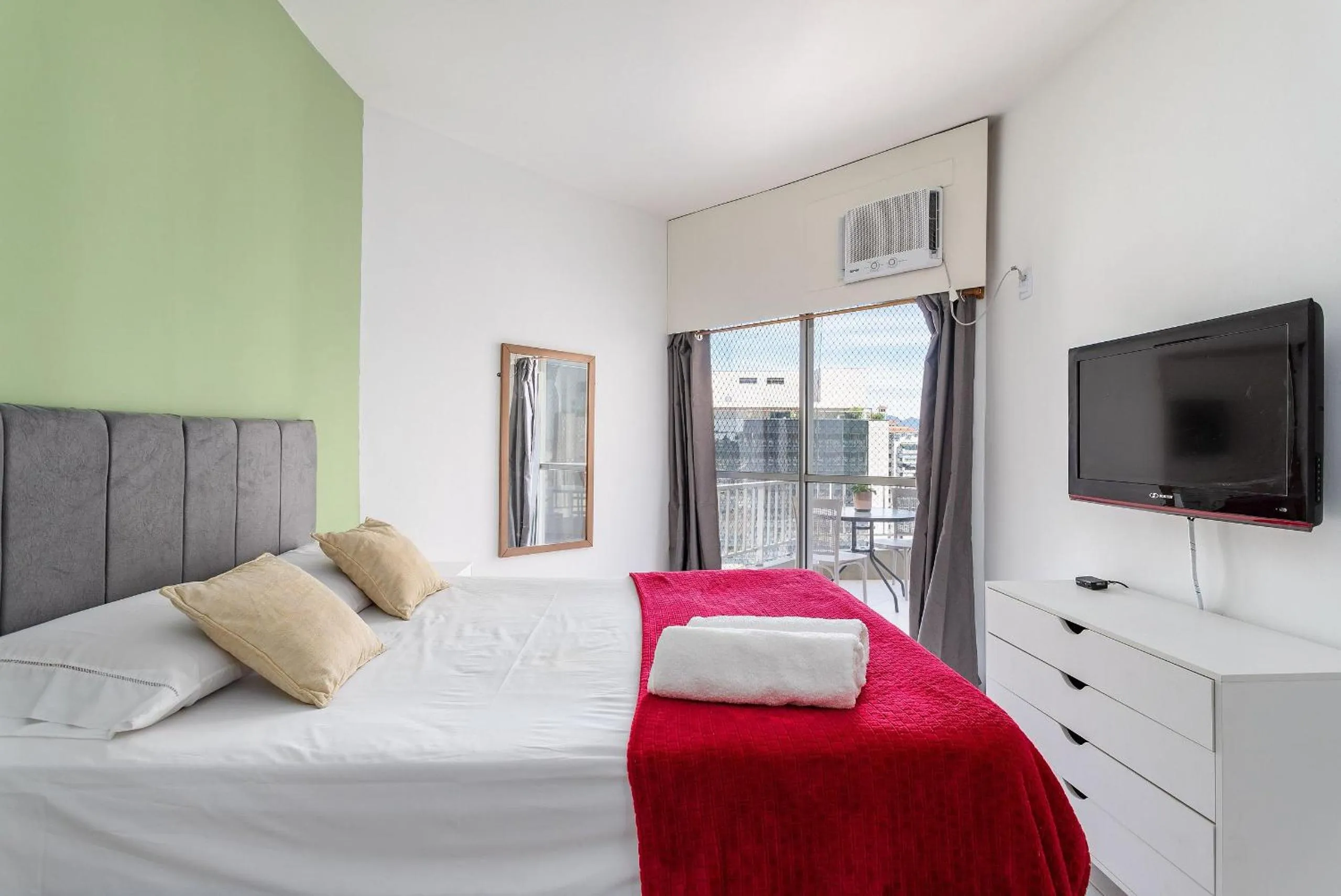 Bed in Rental Home Barra Palace Vista para o mar