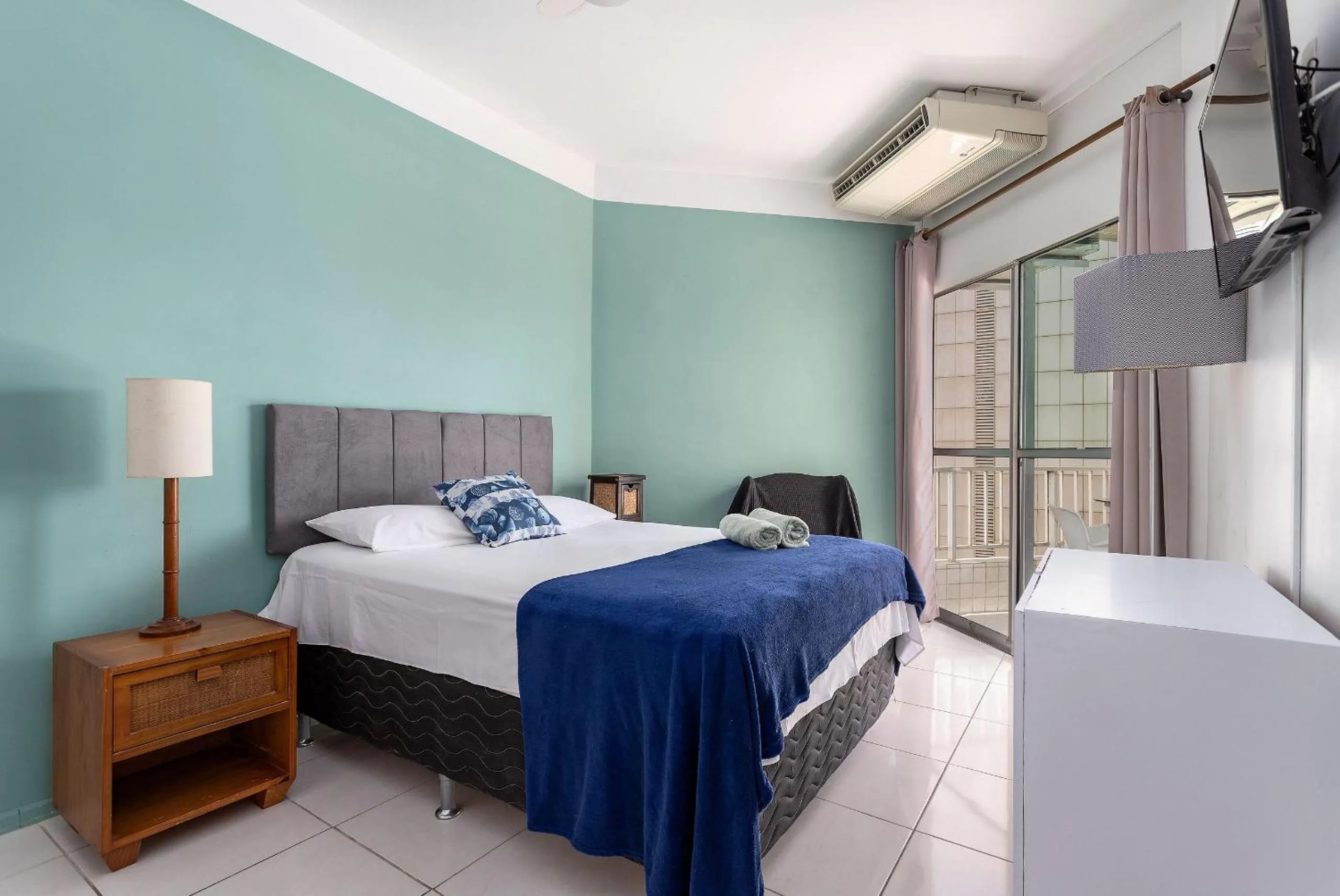 Bedroom, Bed in Rental Home Barra Palace Vista para o mar