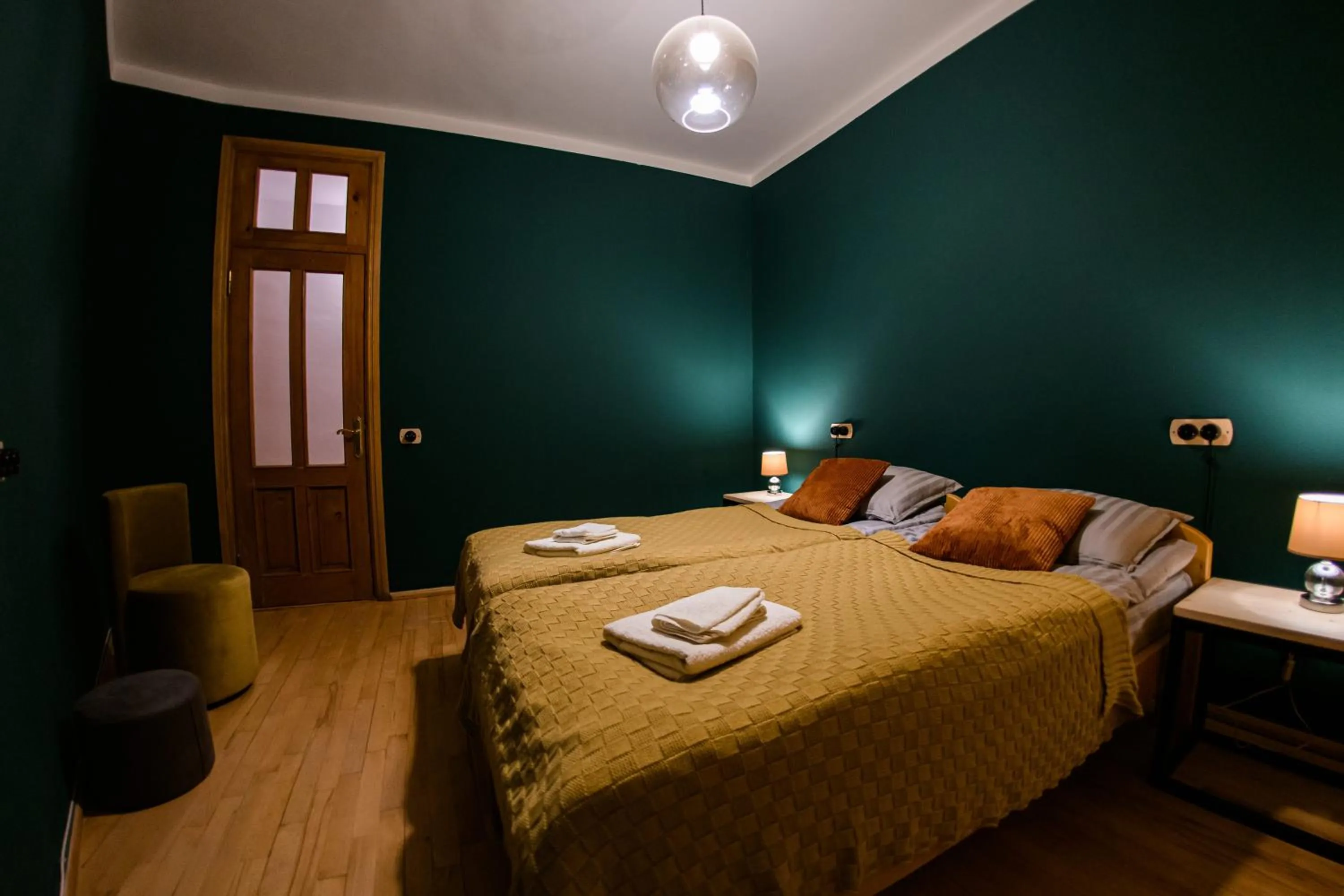 Property building, Bed in Ozon Gudauri