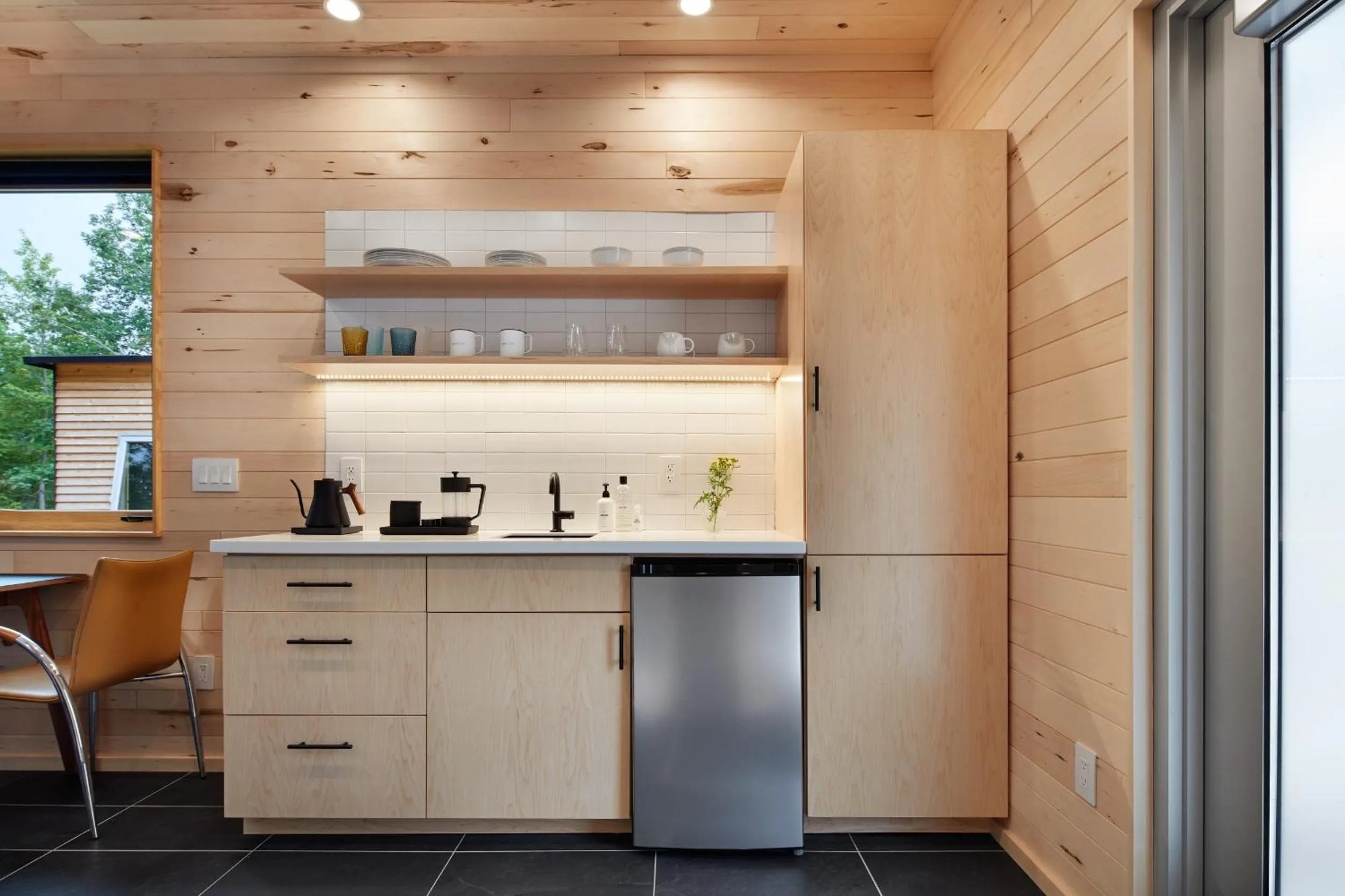 Kitchen or kitchenette in Wild Rice Retreat