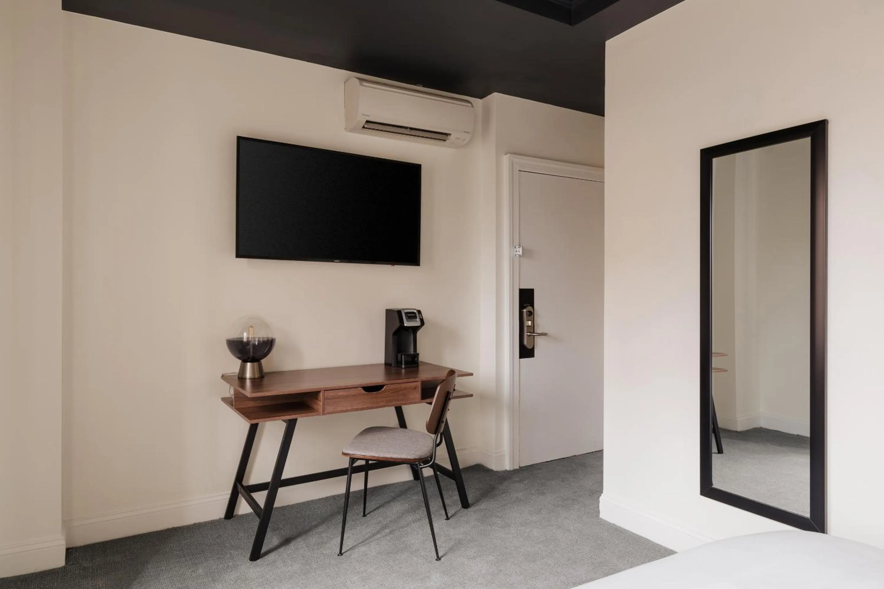 Bedroom in Found Dupont Circle powered by Sonder