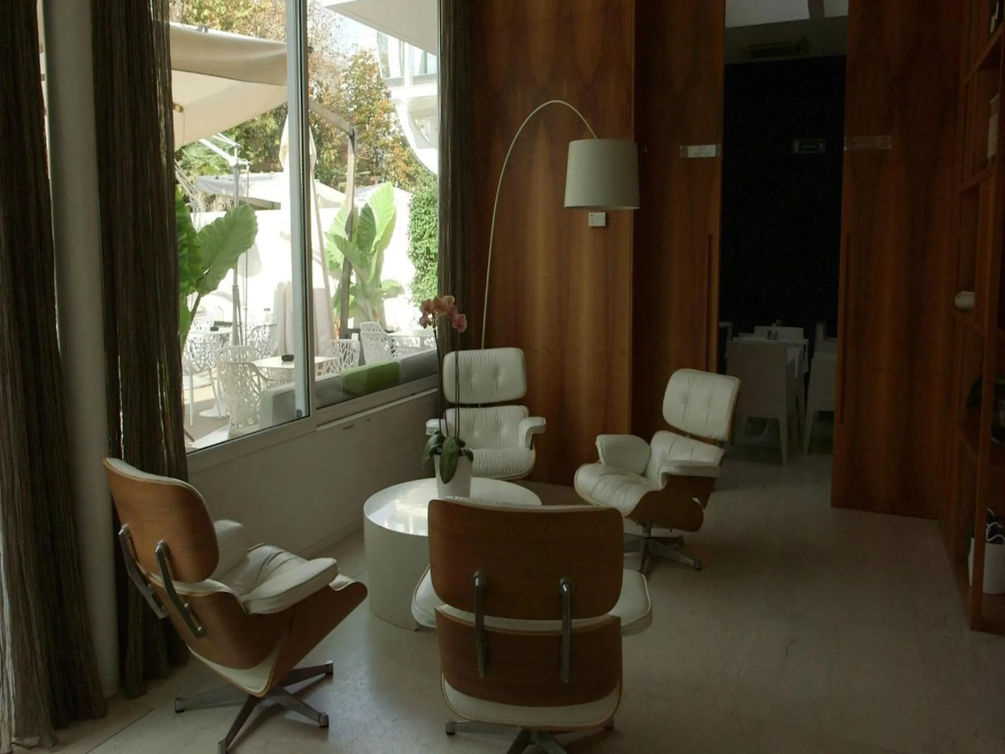 Communal lounge/ TV room in Hotel Select Suites & Spa - Apartments