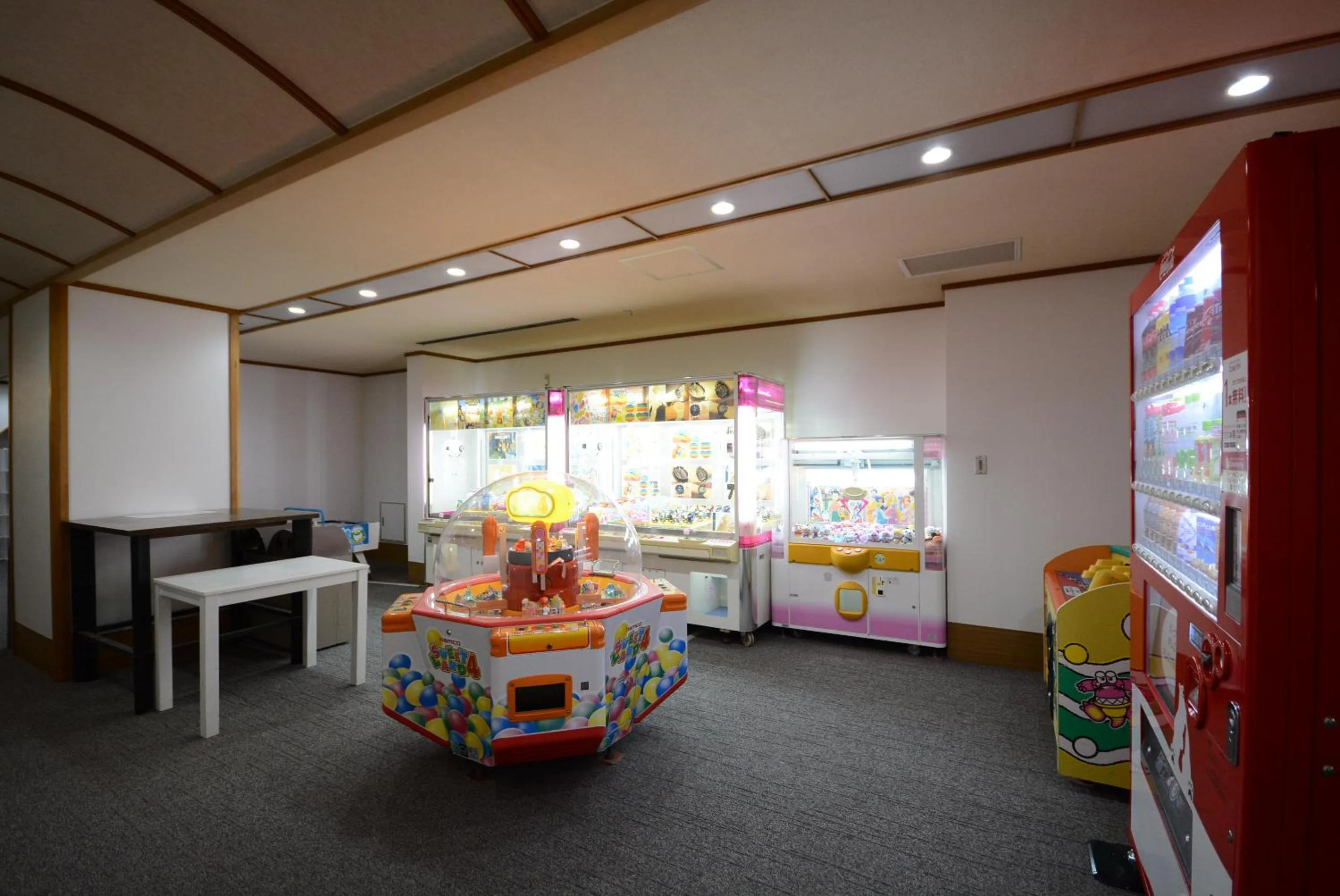 Game Room in Nasushiobara Ichimantei
