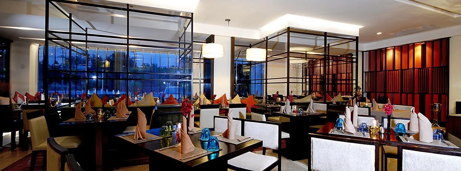 Restaurant/places to eat in Signature Pattaya